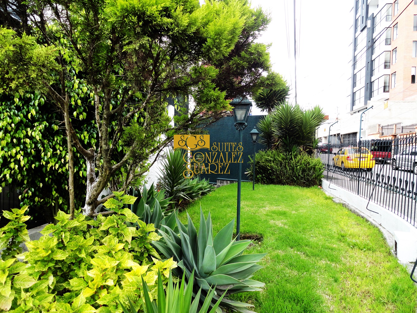Hotel Suites Gonzalez Suarez