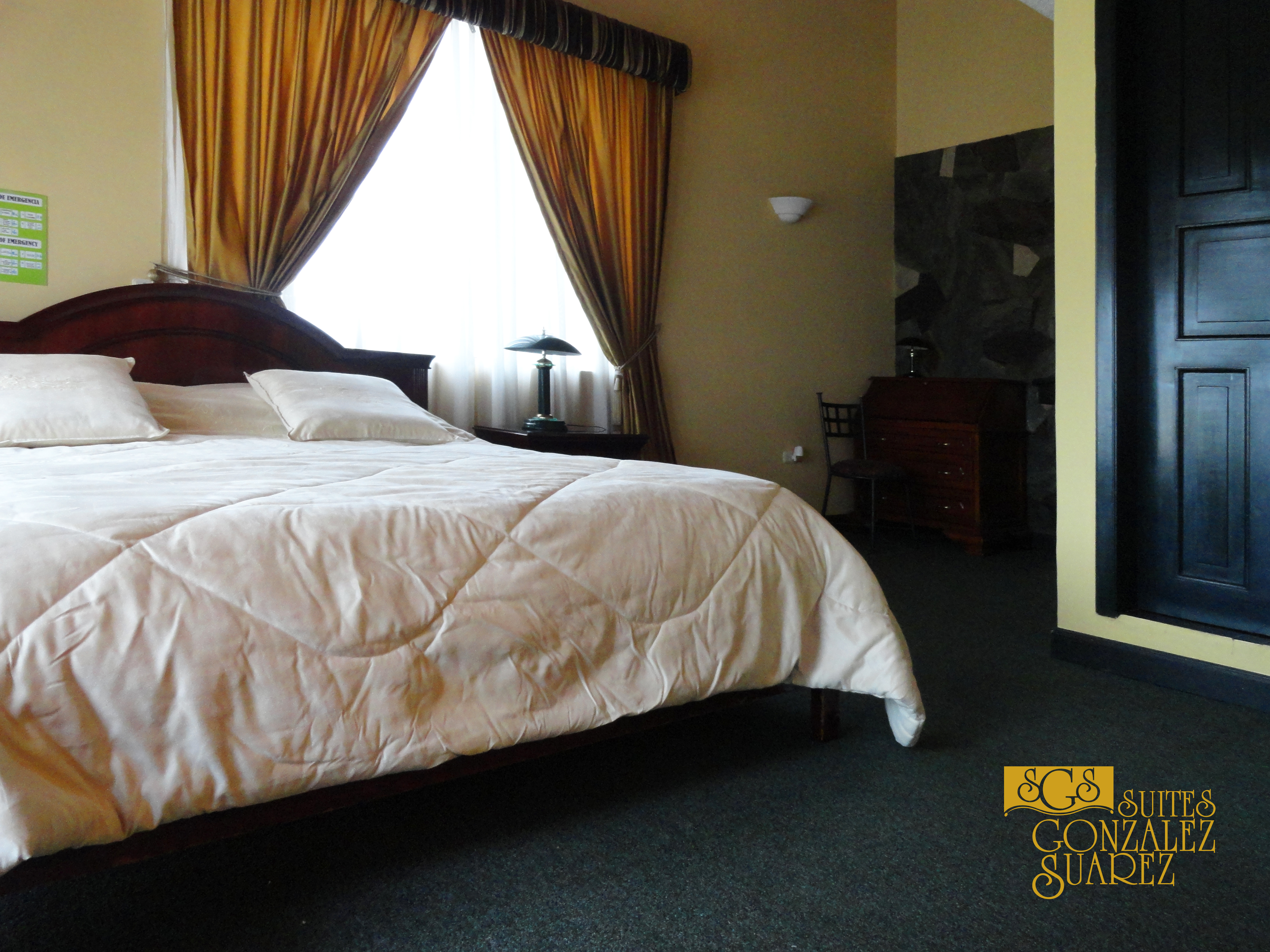 Hotel Suites Gonzalez Suarez