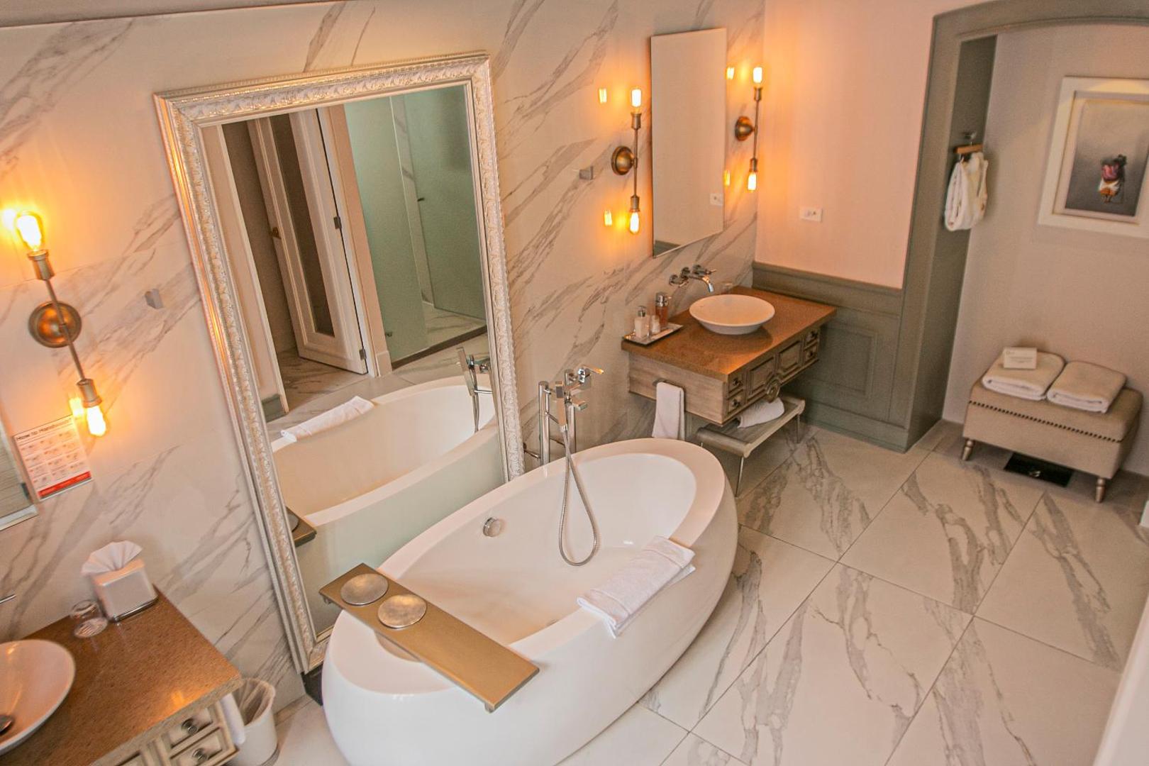 Illa Experience Hotel