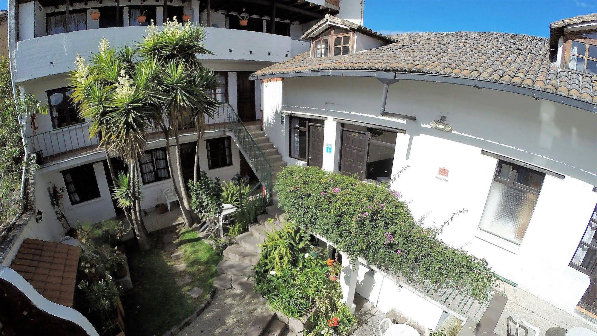 L'Auberge Inn