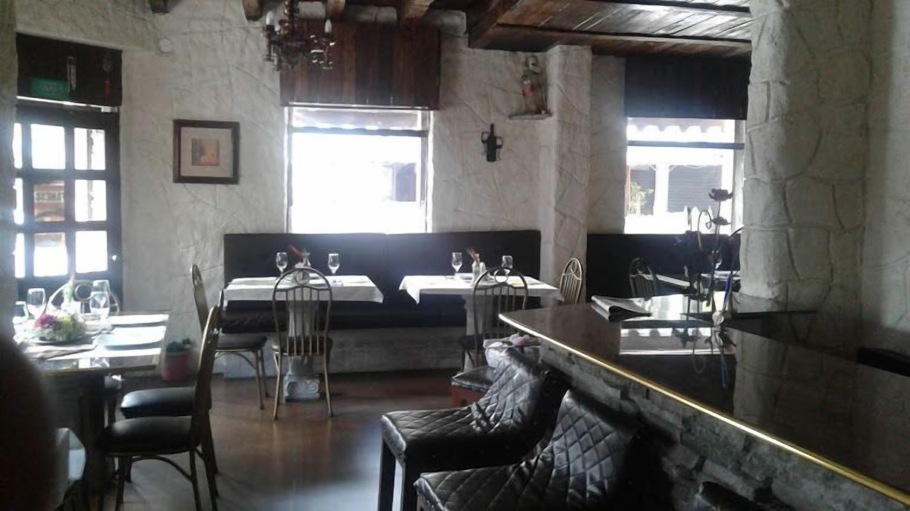 Quito Antiguo B & B