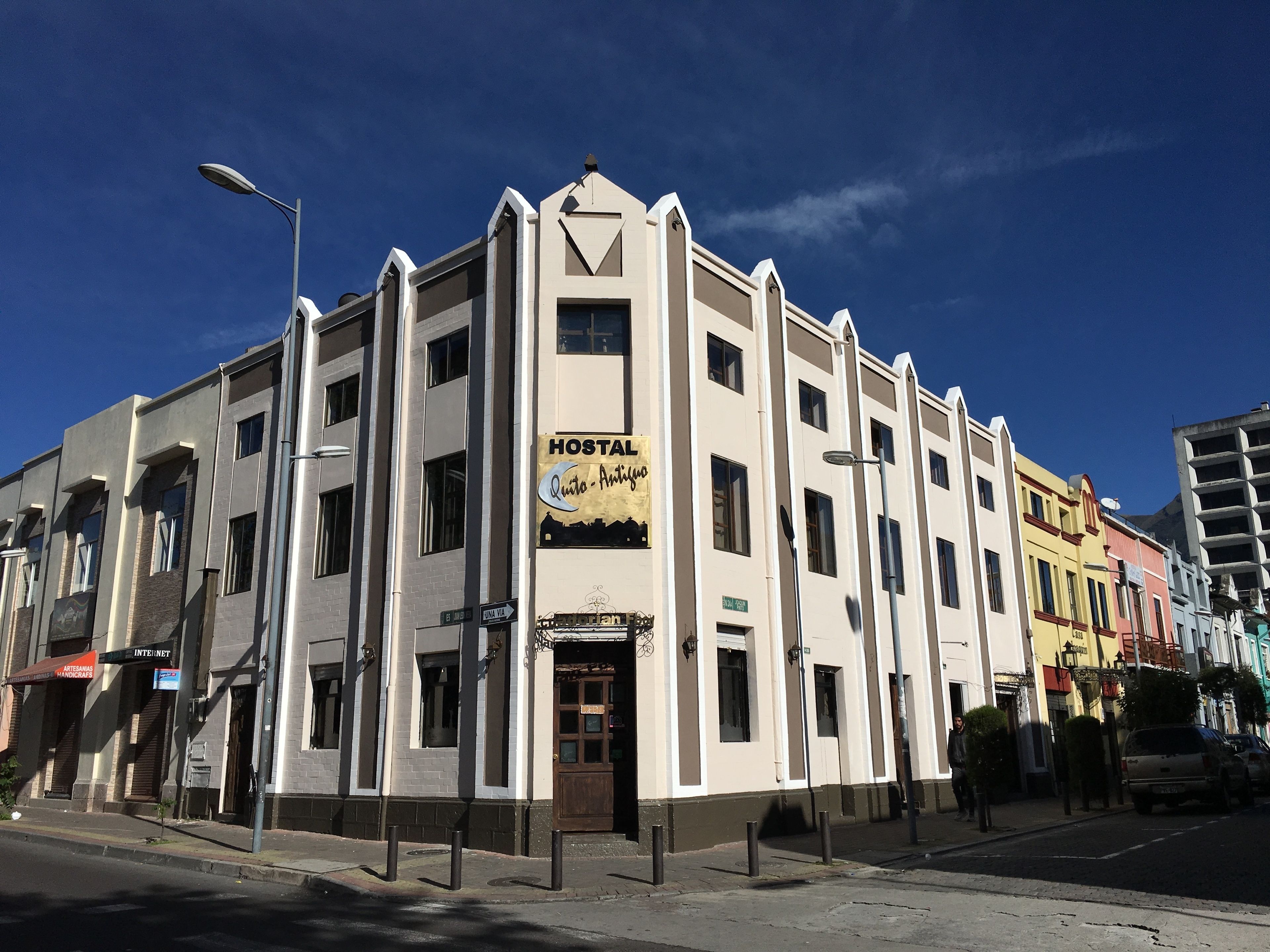 Quito Antiguo B & B