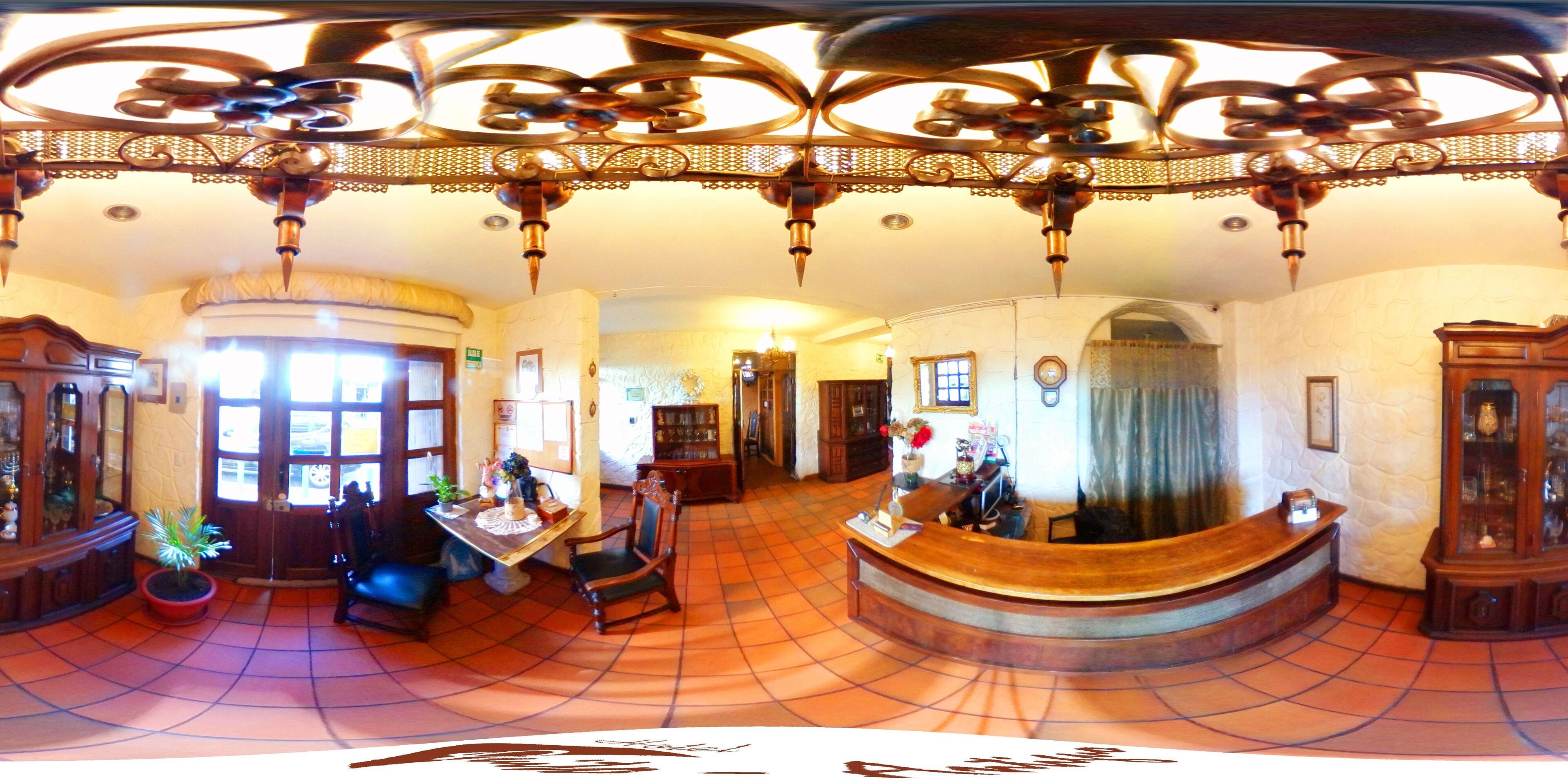Quito Antiguo B & B