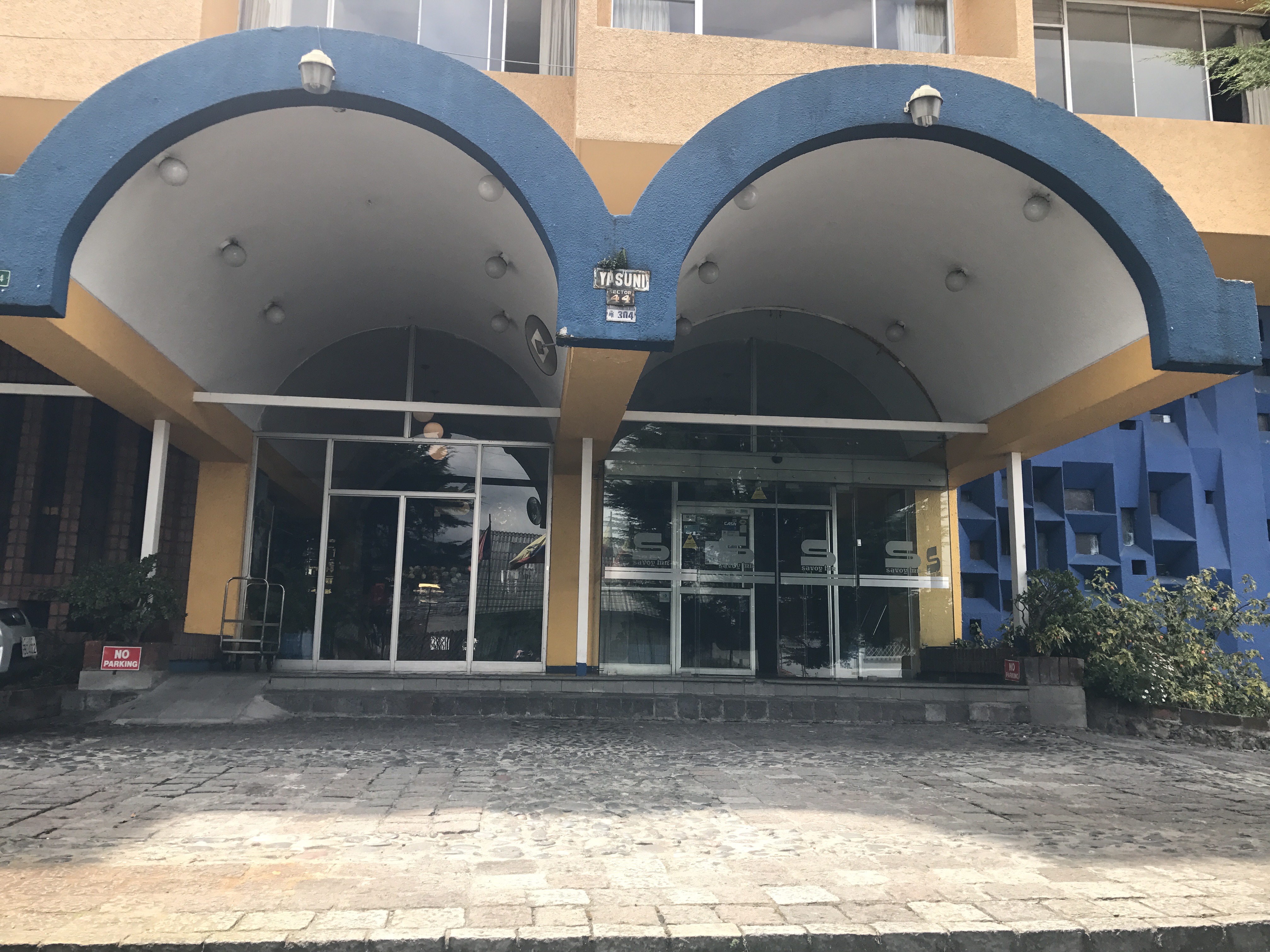 Savoy Inn