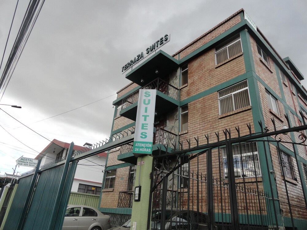 Terraza Suites