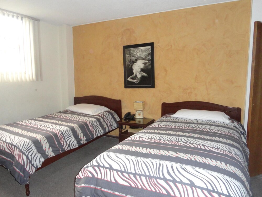 Terraza Suites