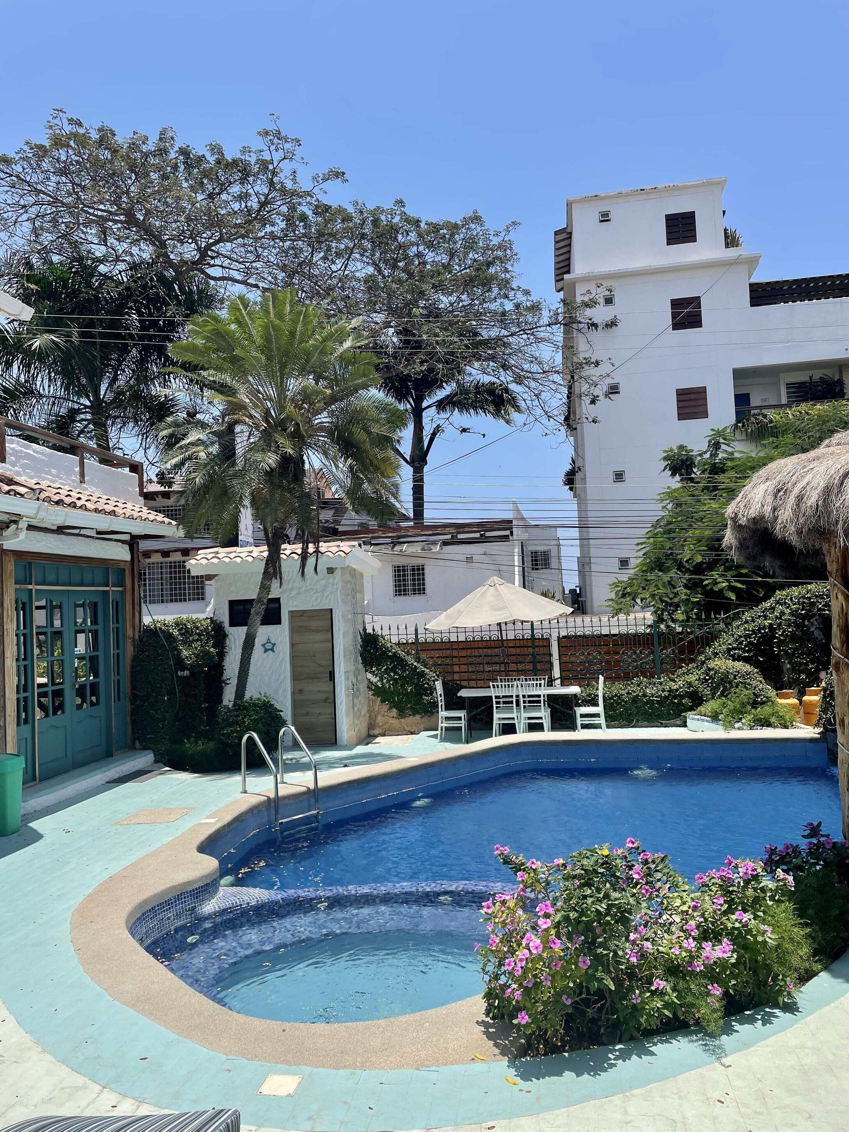 Hosteria Punta Blanca