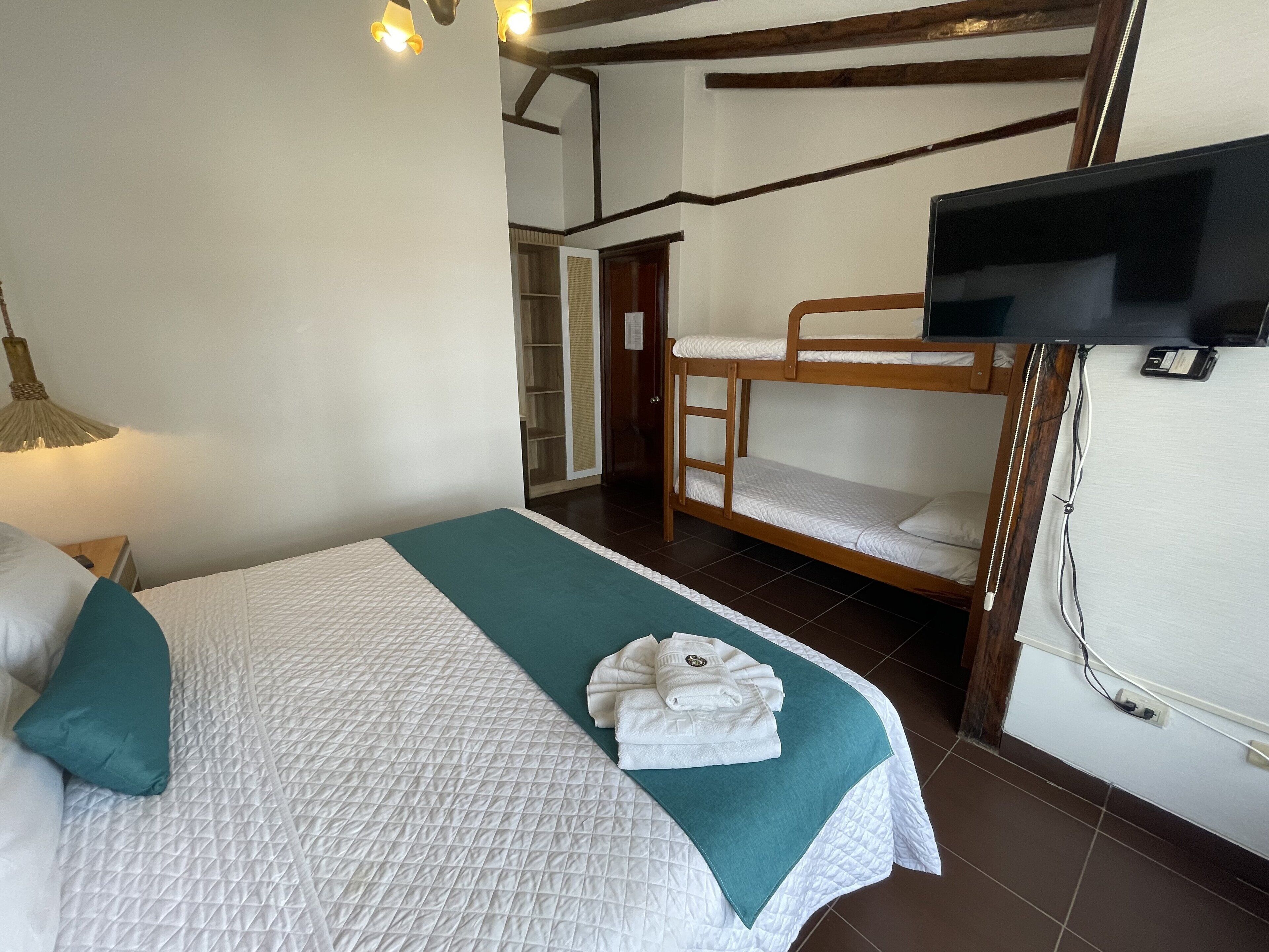 Hosteria Punta Blanca