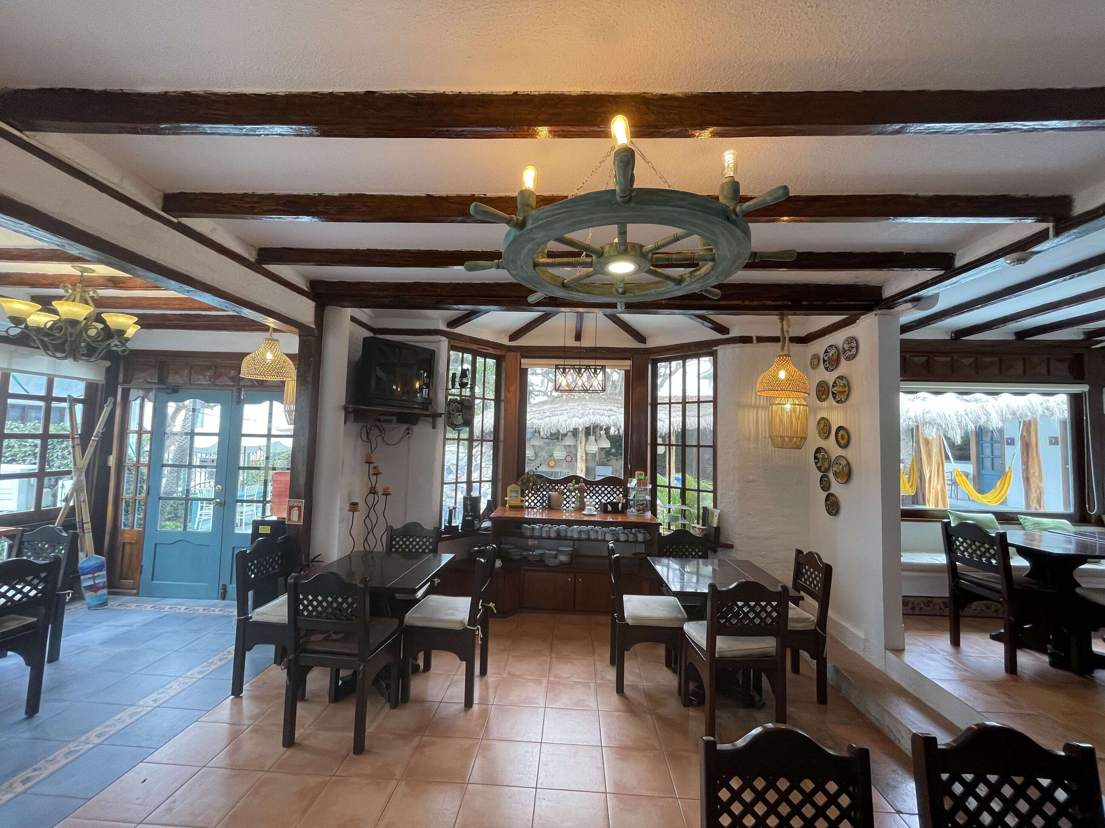 Hosteria Punta Blanca