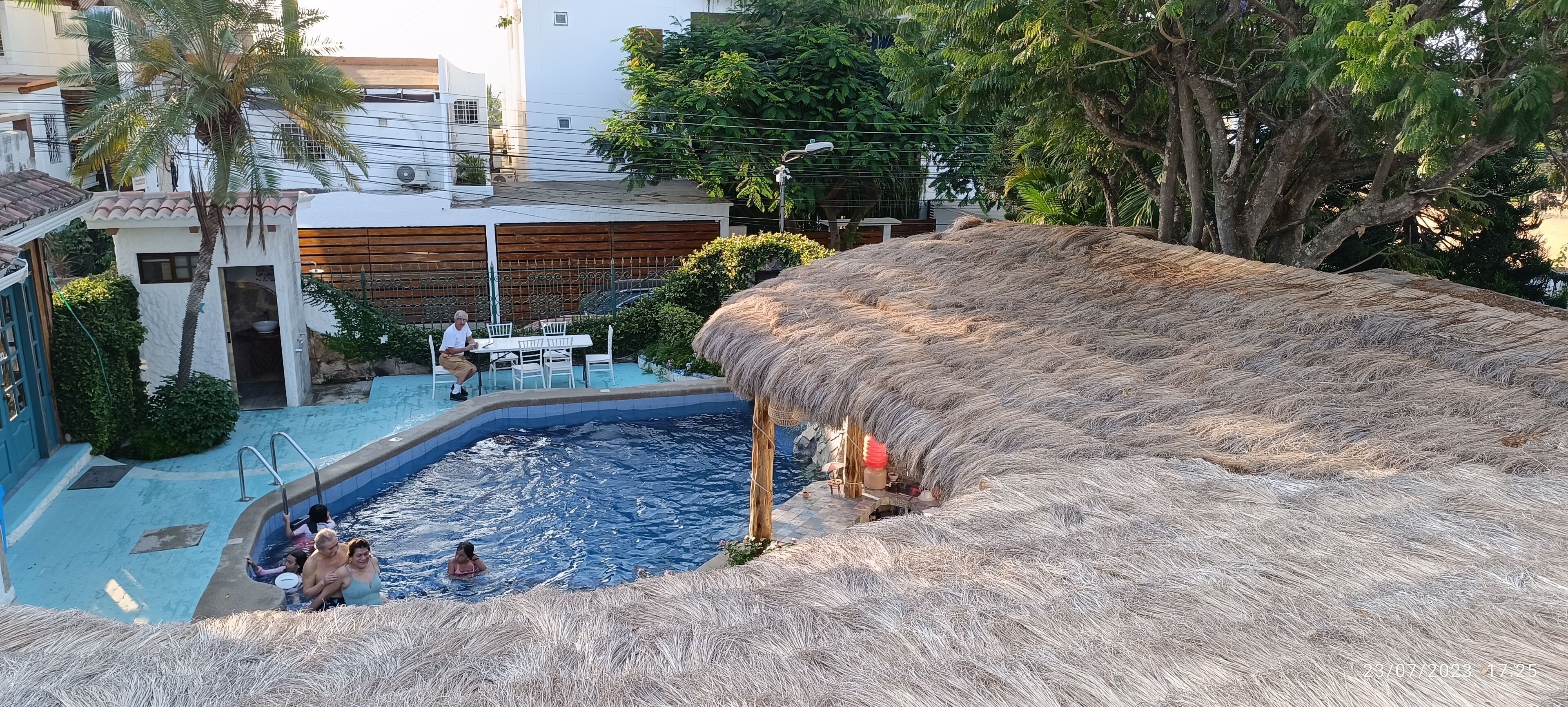 Hosteria Punta Blanca