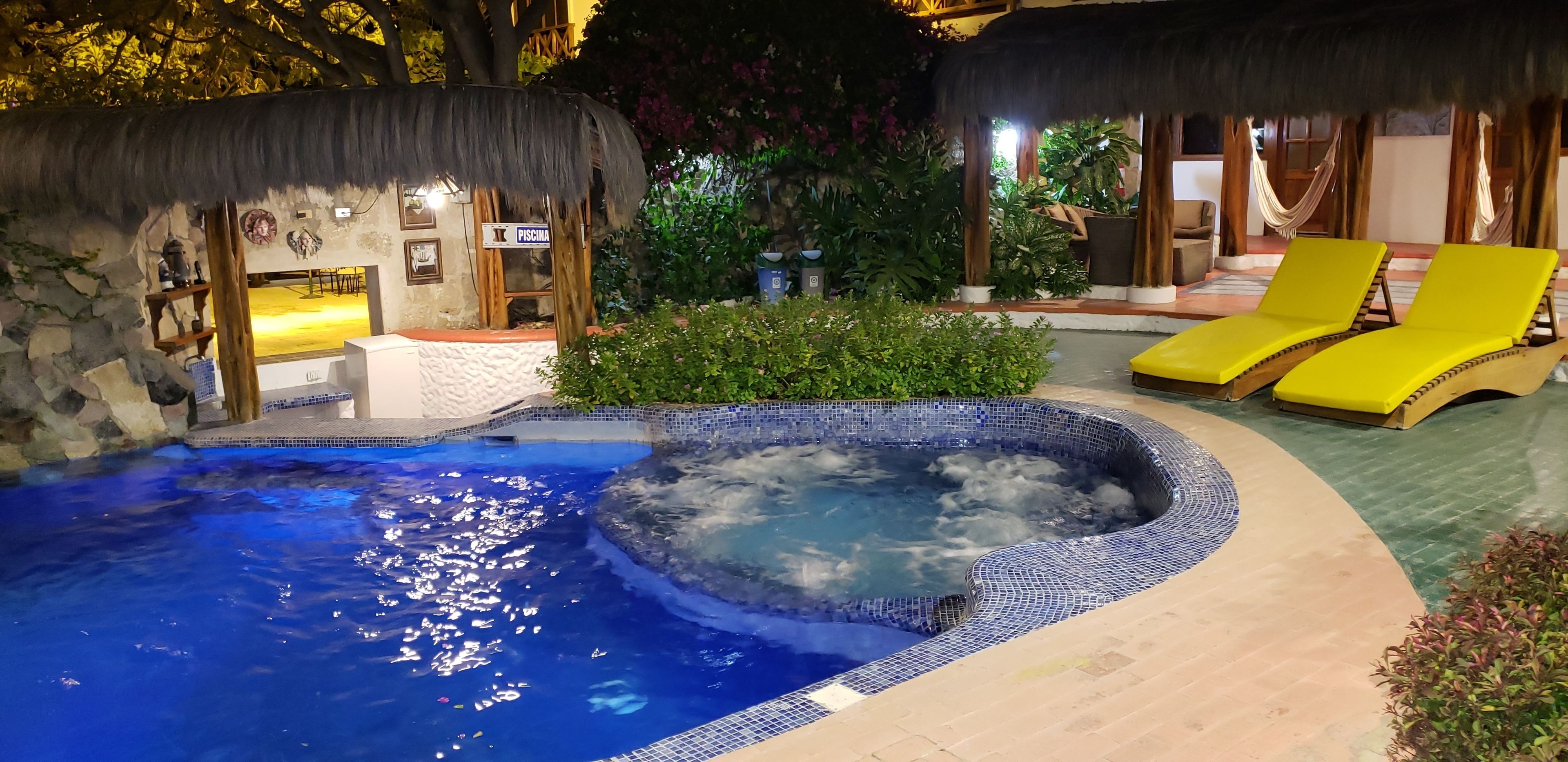 Hosteria Punta Blanca