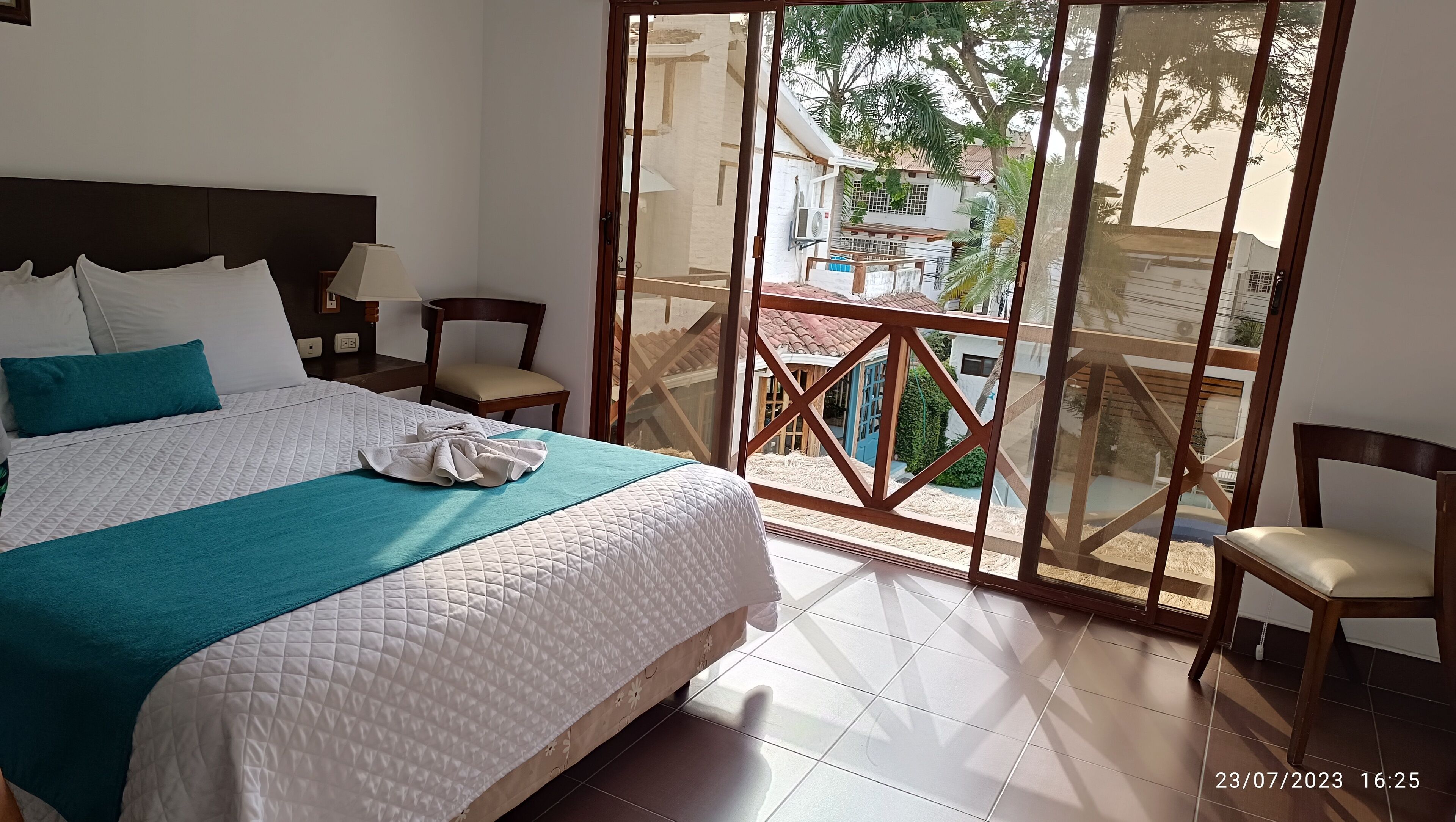 Hosteria Punta Blanca