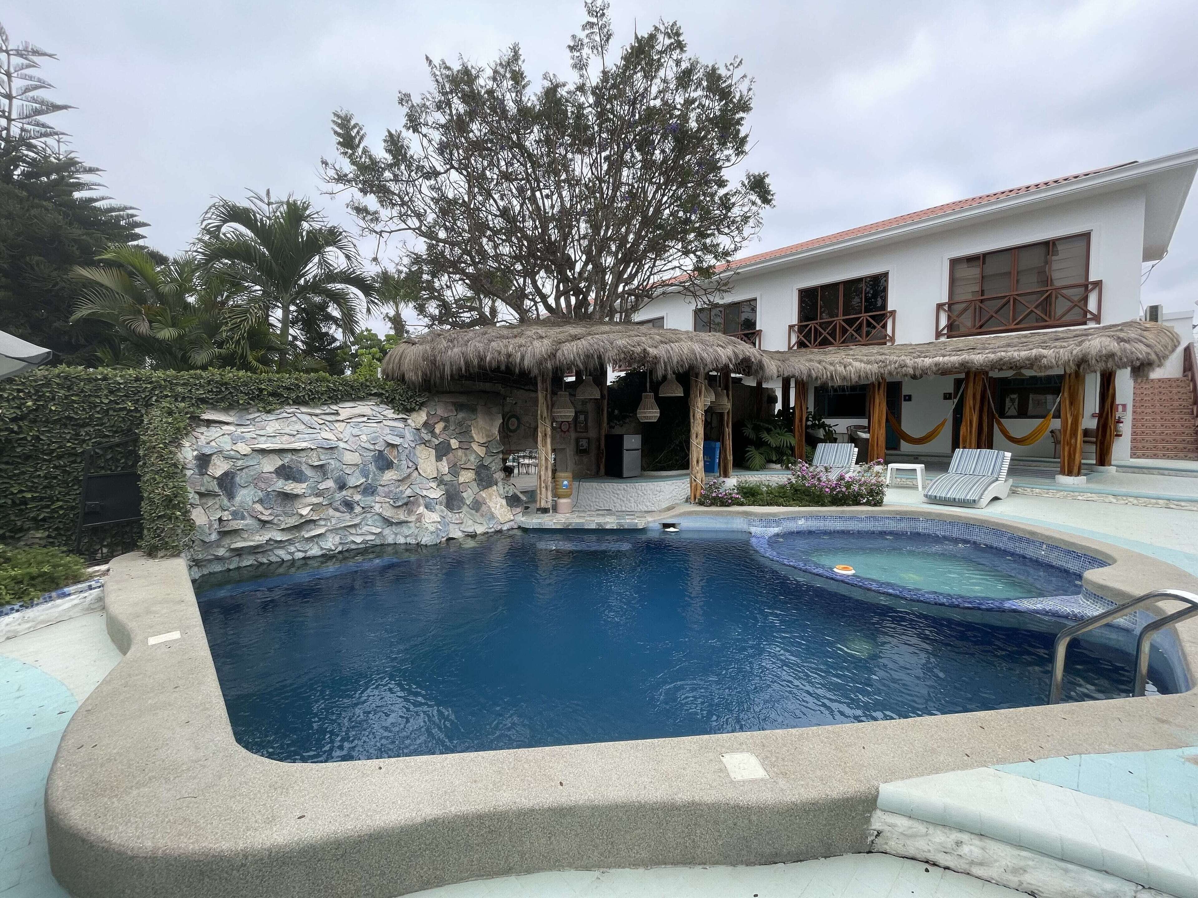 Hosteria Punta Blanca