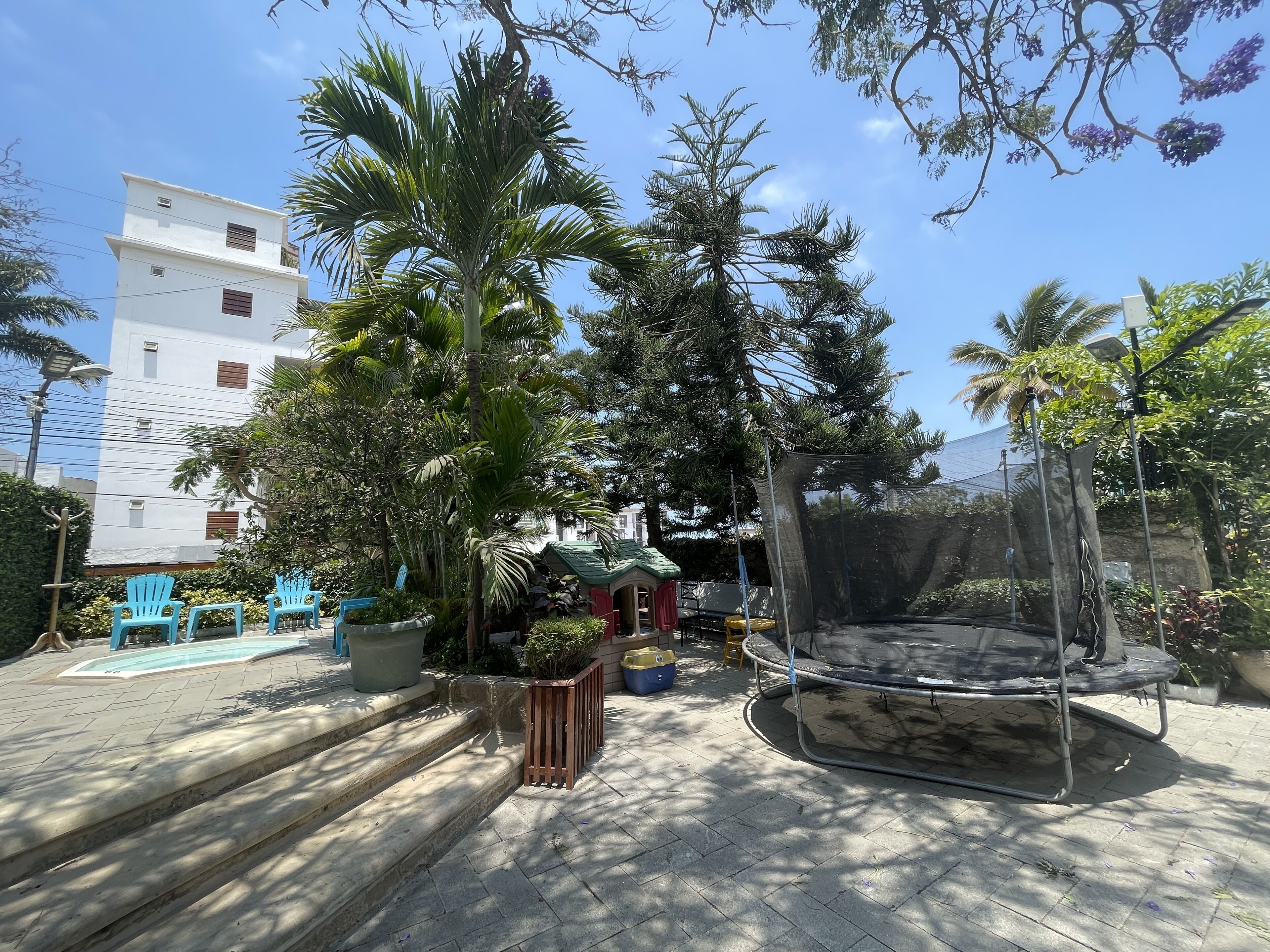 Hosteria Punta Blanca