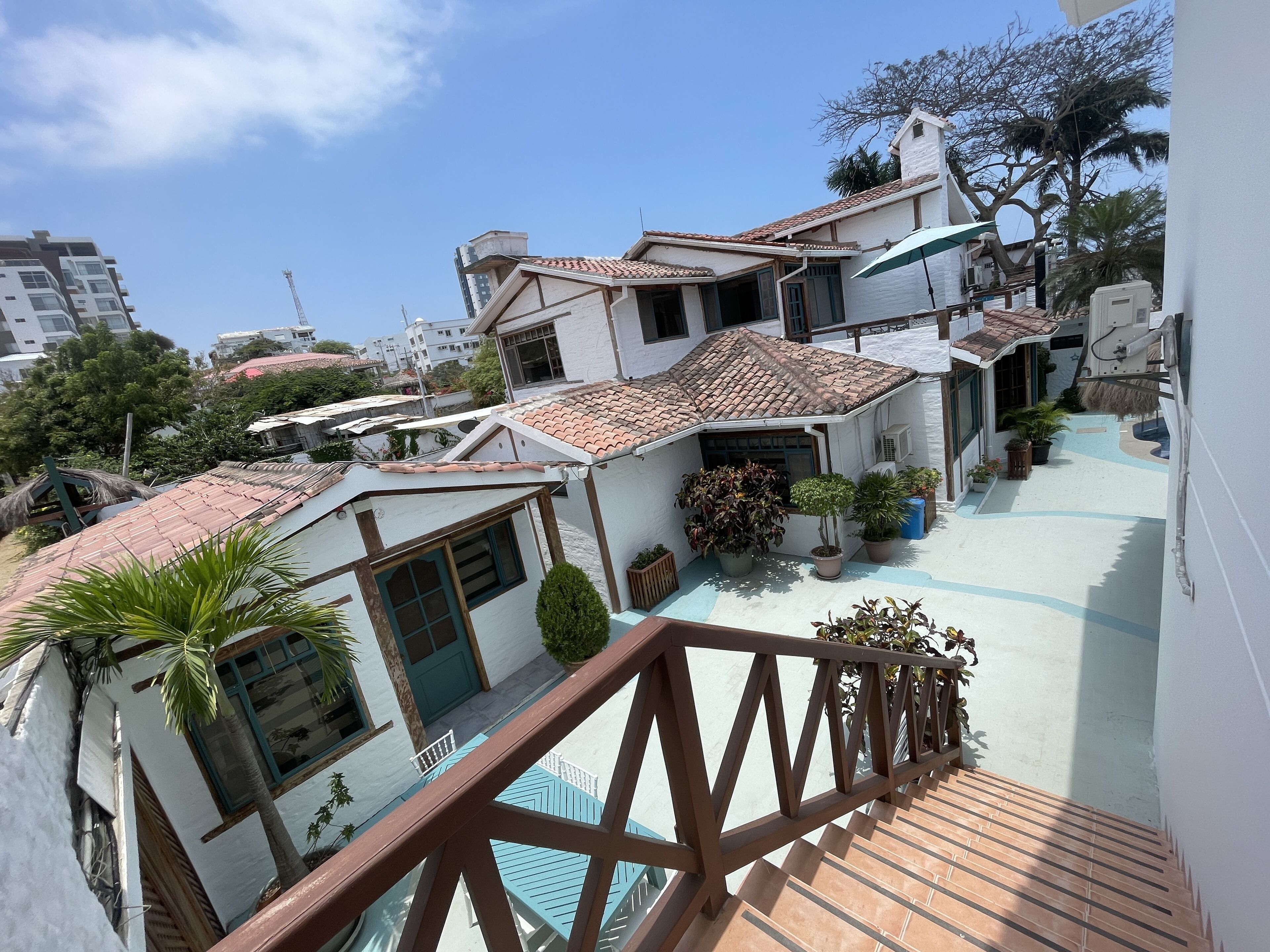 Hosteria Punta Blanca