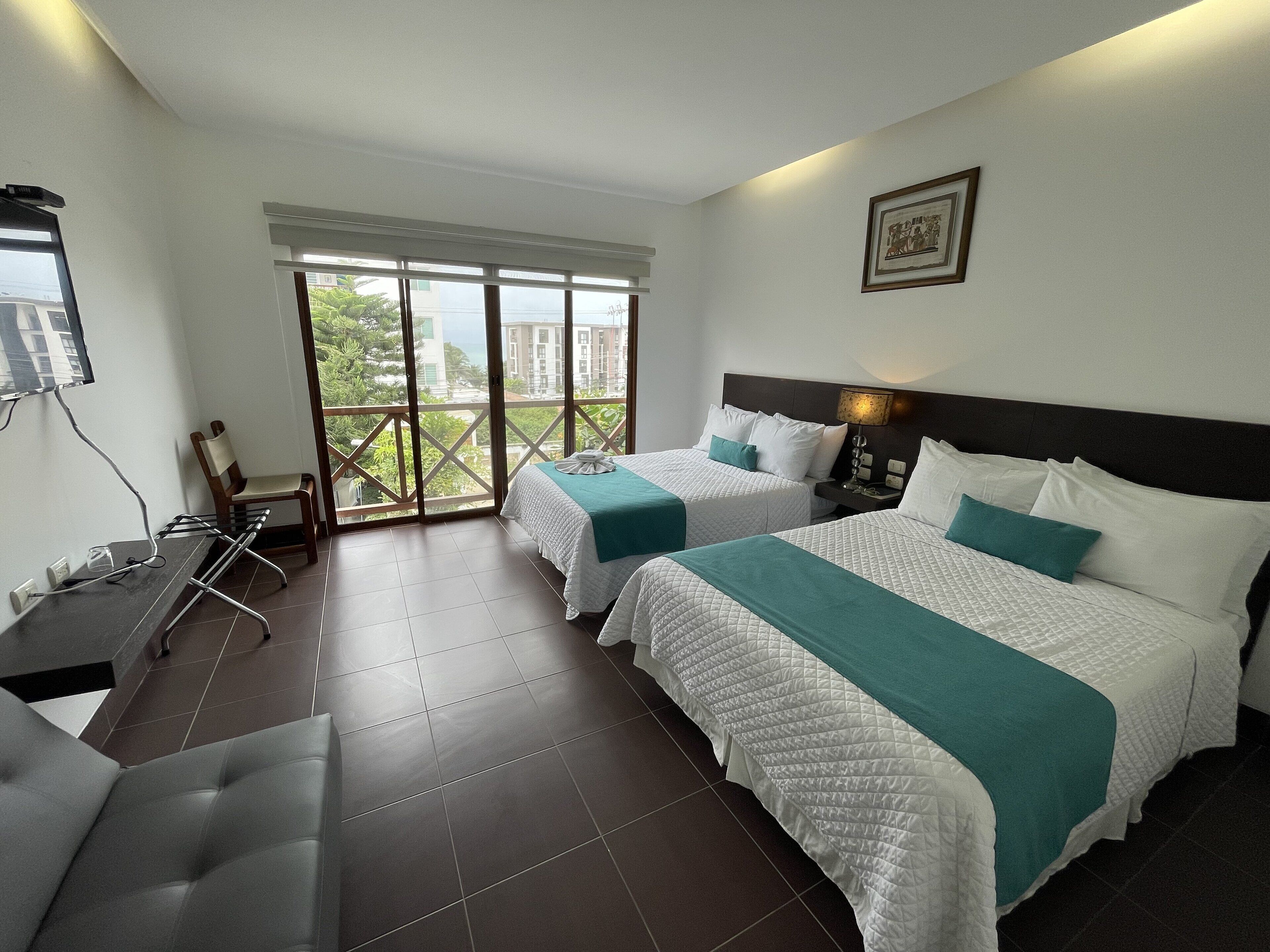 Hosteria Punta Blanca