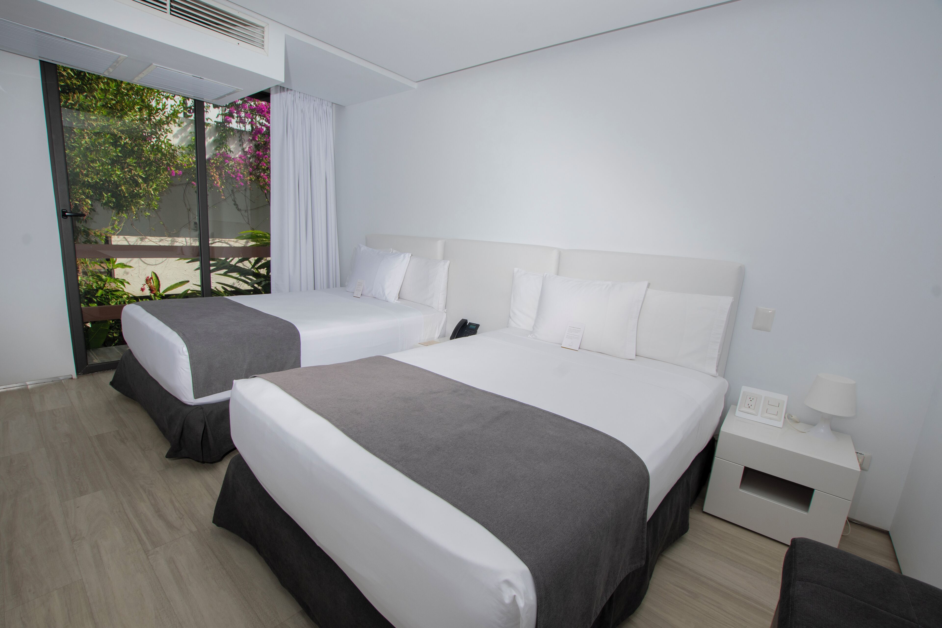 Golden Bay Hotel & Spa