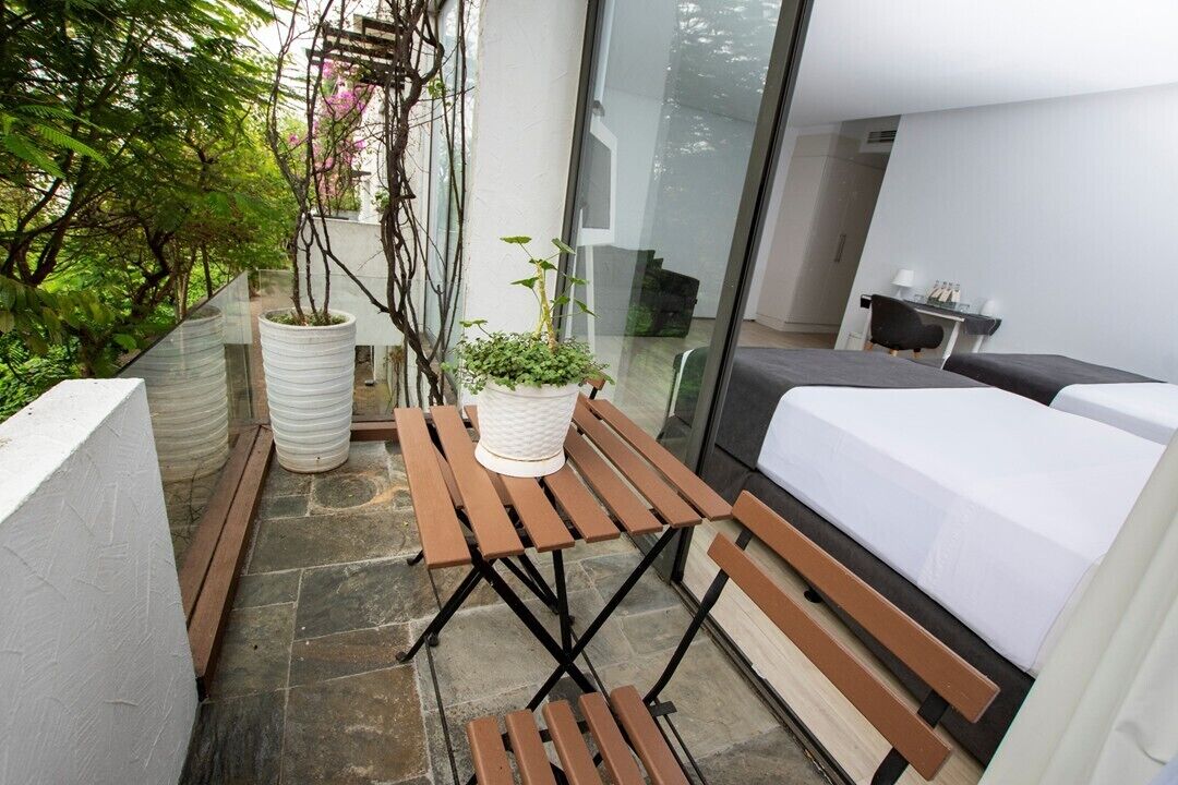 Golden Bay Hotel & Spa