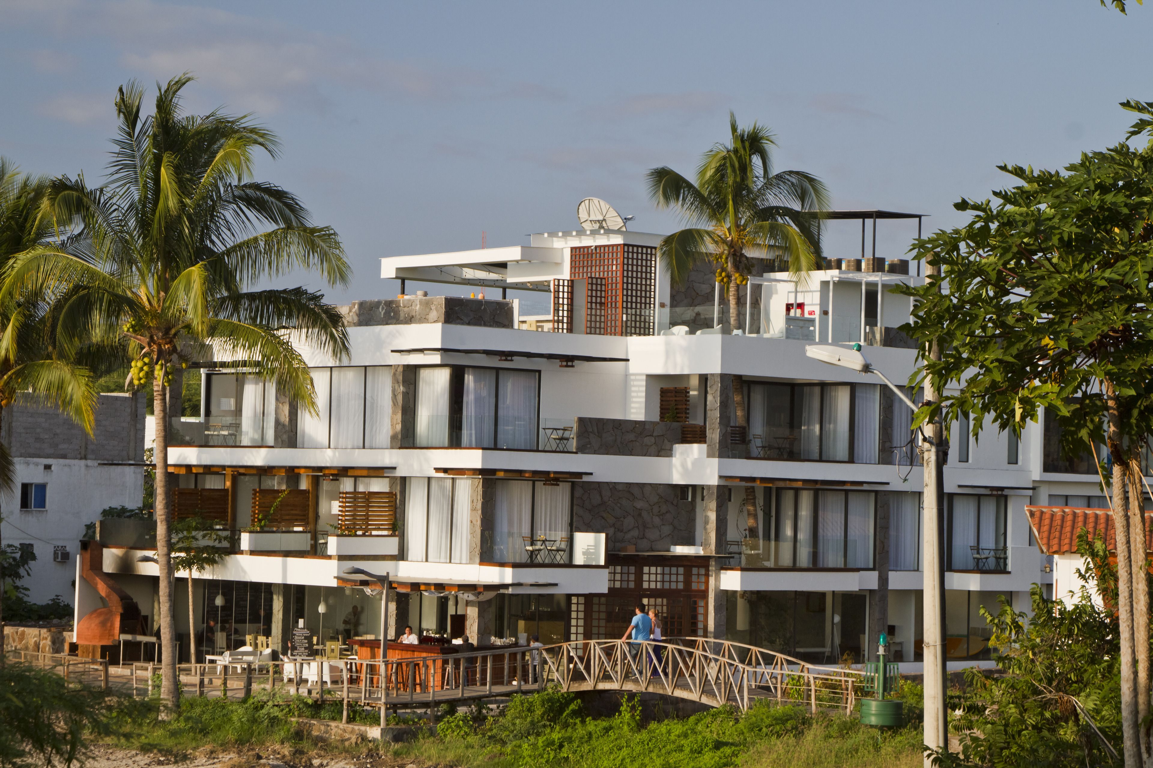 Golden Bay Hotel & Spa