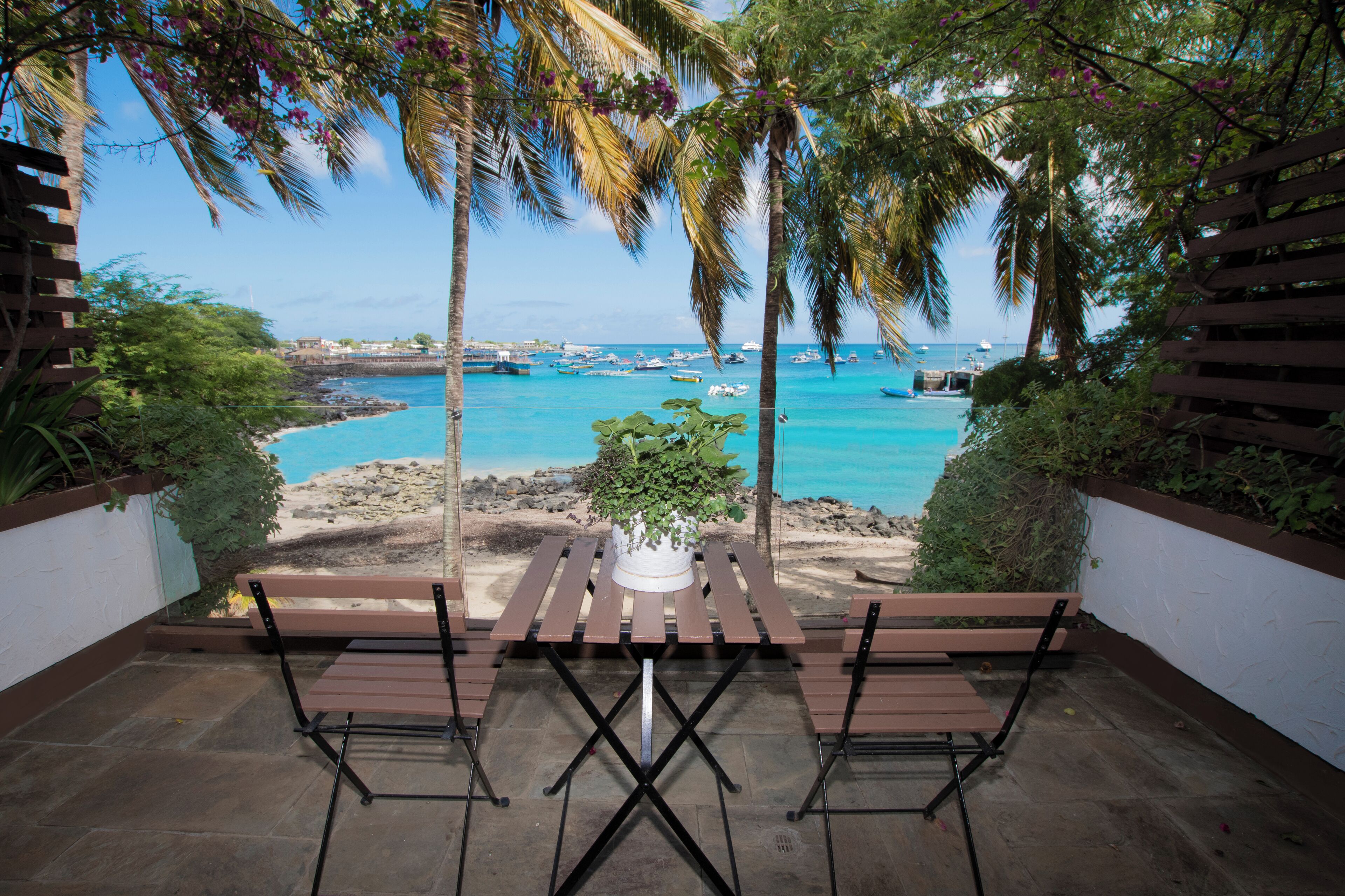 Golden Bay Hotel & Spa