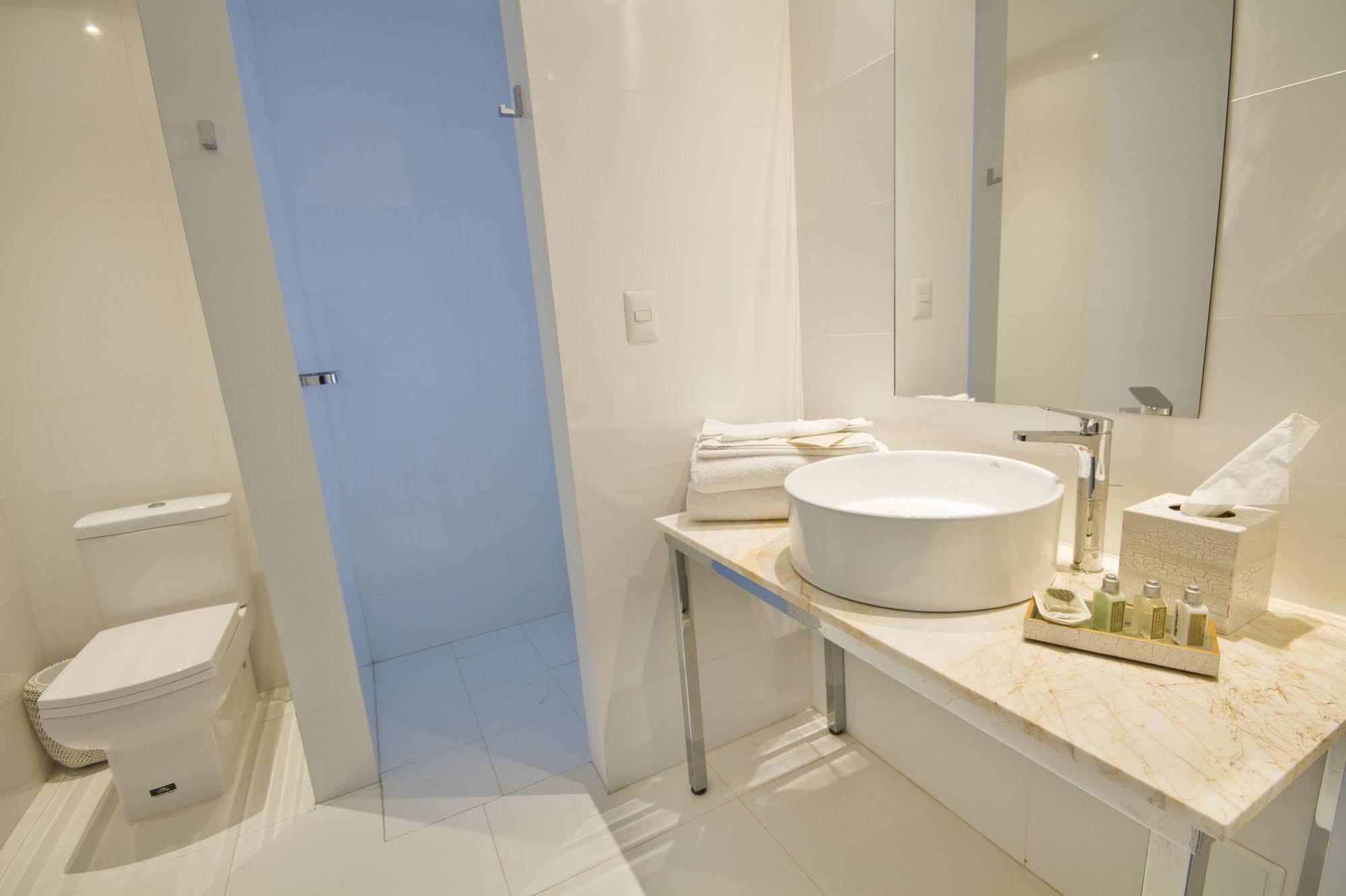 Golden Bay Hotel & Spa