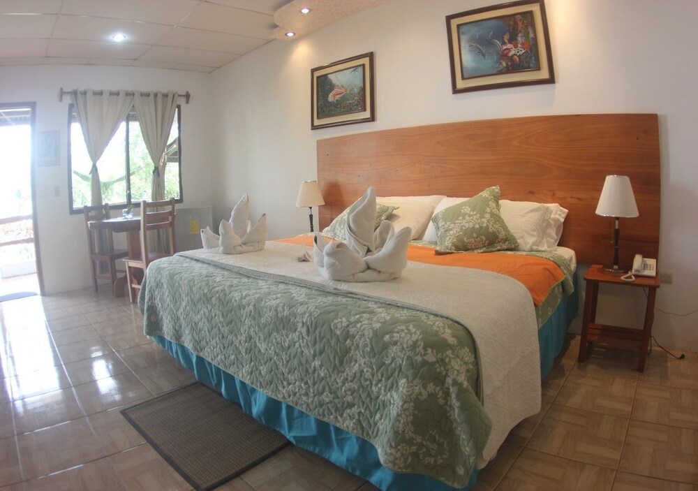 Twin Lodge Galapagos