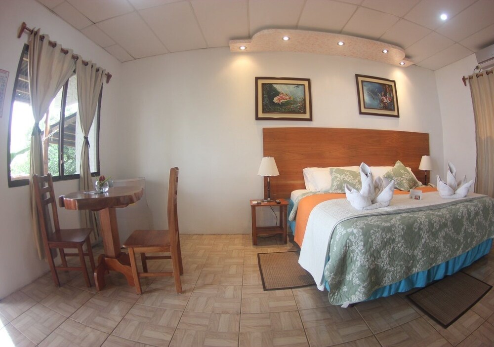 Twin Lodge Galapagos