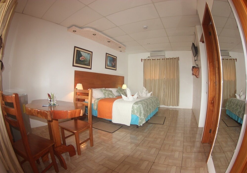 Twin Lodge Galapagos