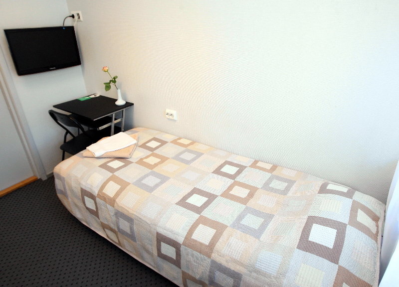 Center Hotel