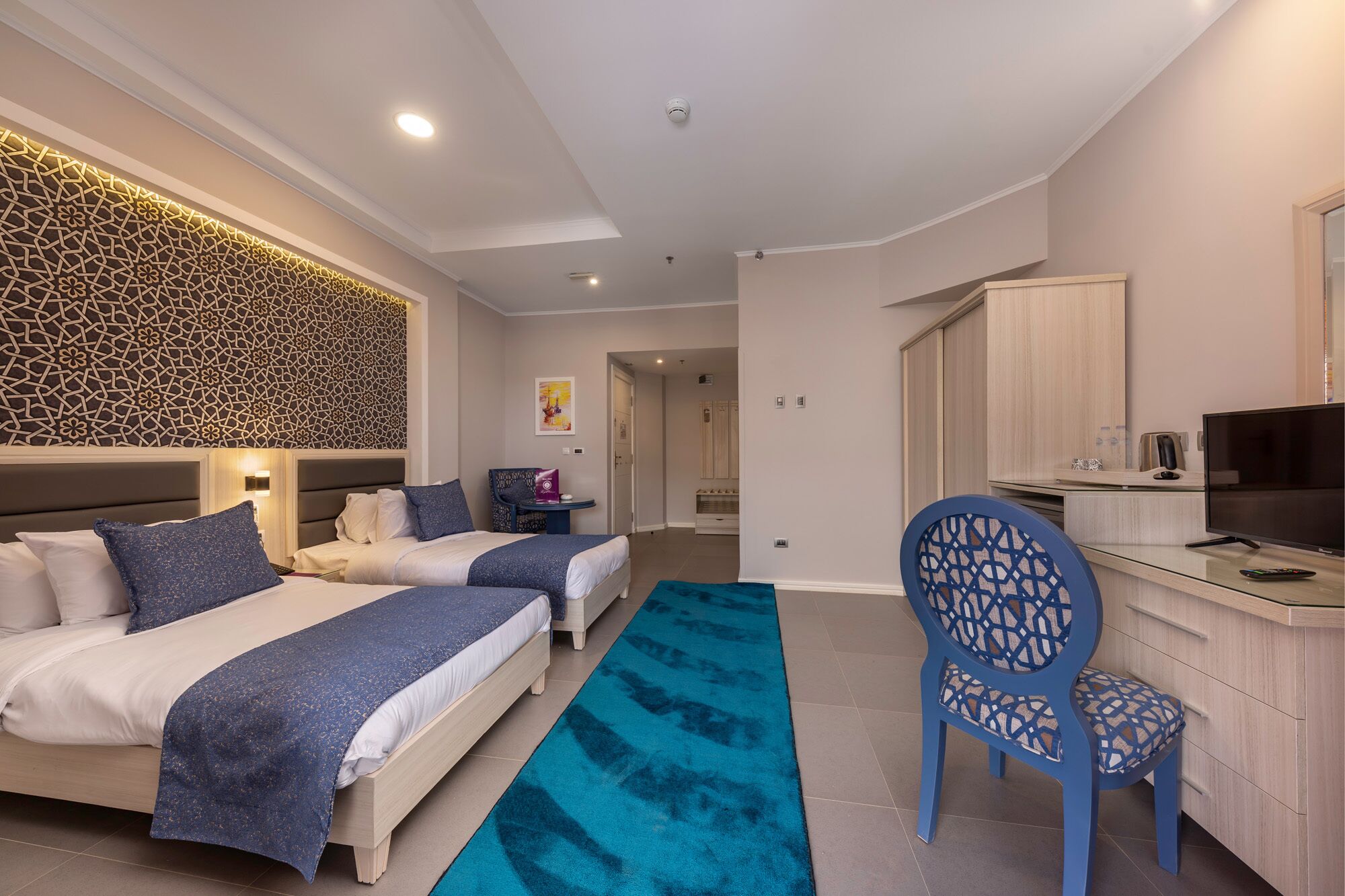 Royal Day Plaza Hotel