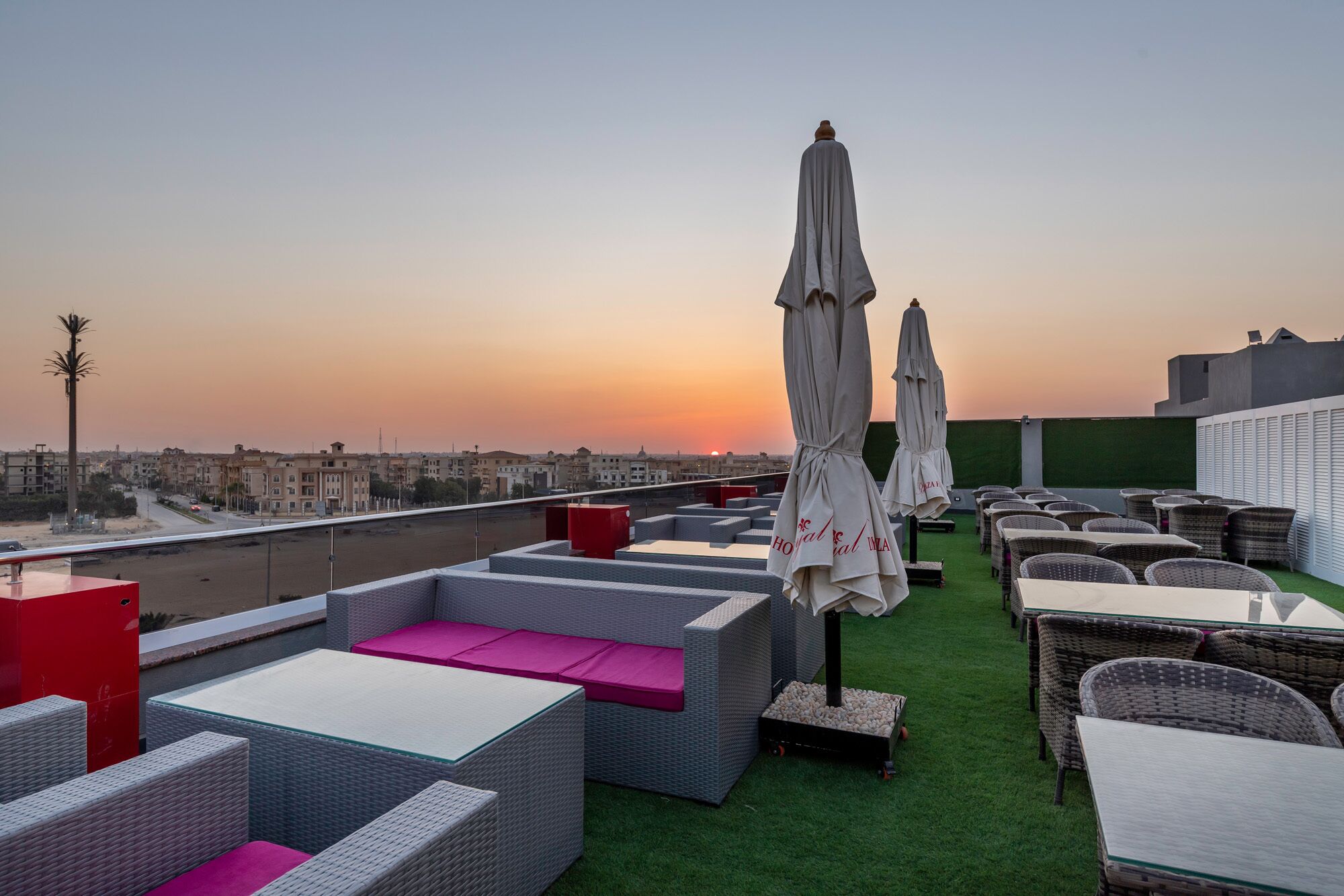 Royal Day Plaza Hotel