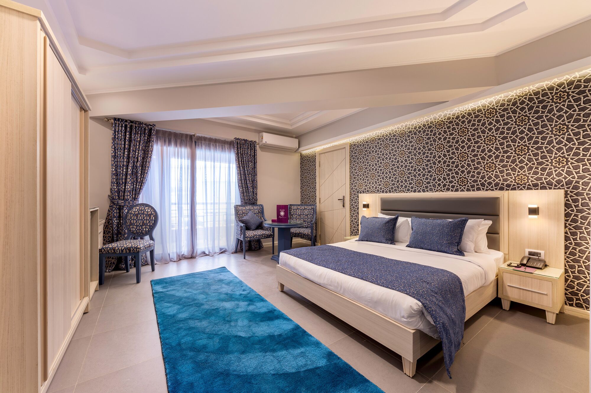 Royal Day Plaza Hotel