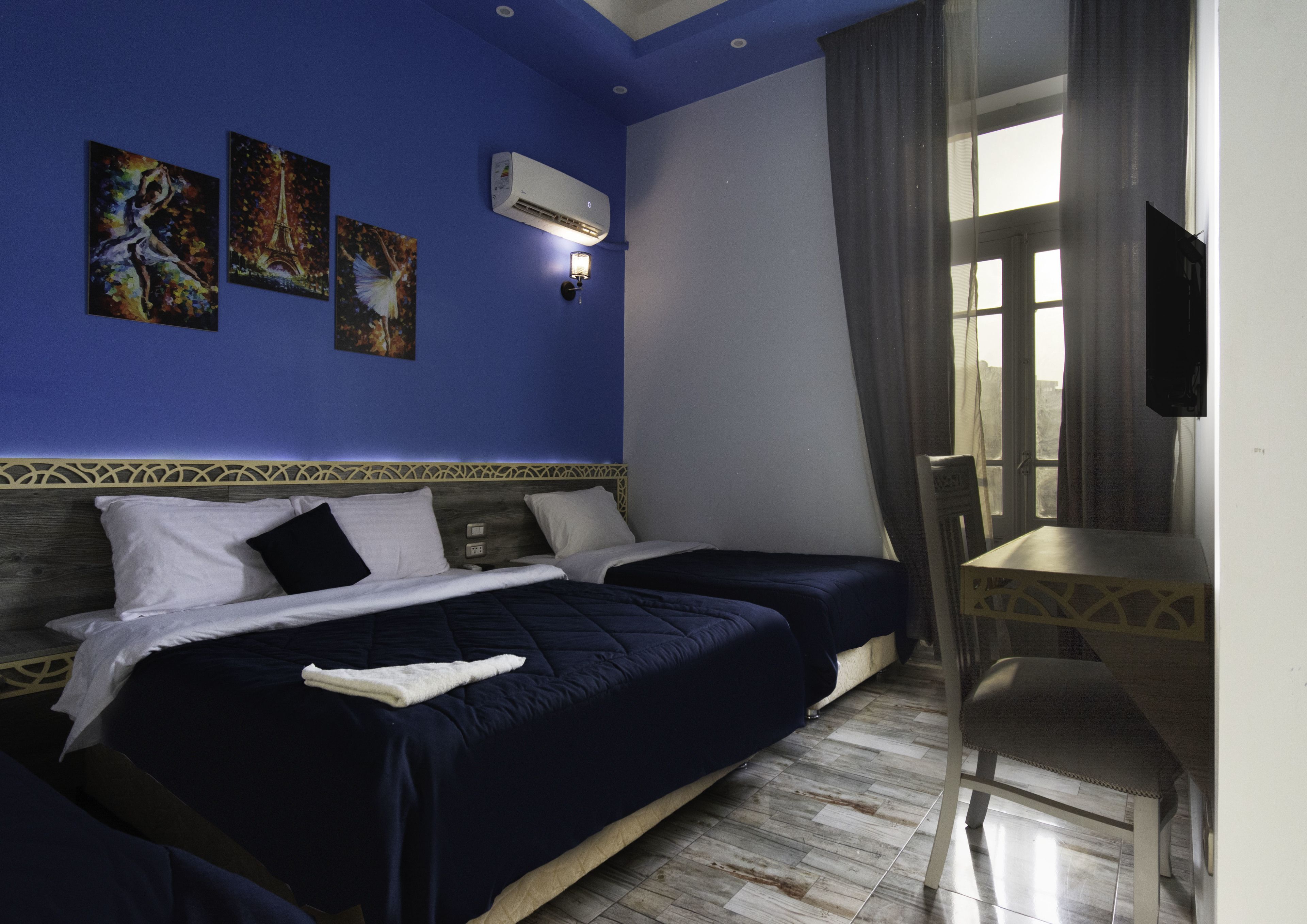 Australian Deluxe Hostel