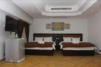 Galaxy Royal Suites Hotel