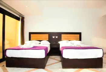 Galaxy Royal Suites Hotel