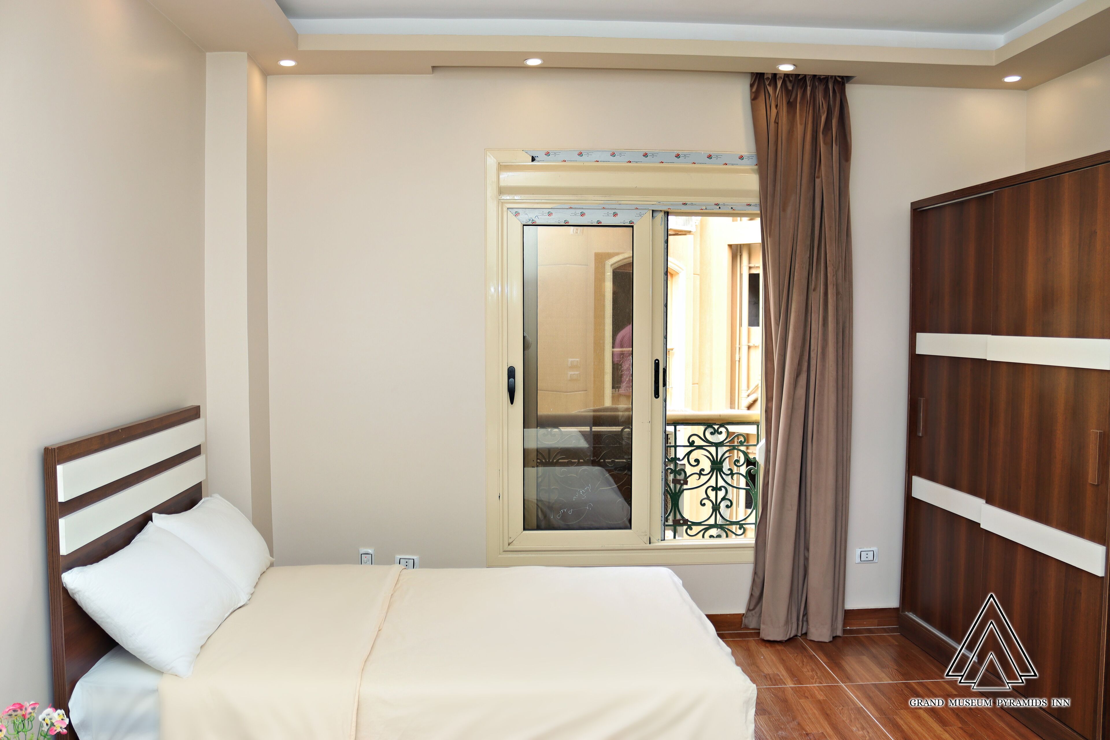 Grand Museum Pyramids Inn