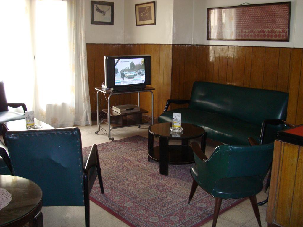 Lotus Hotel