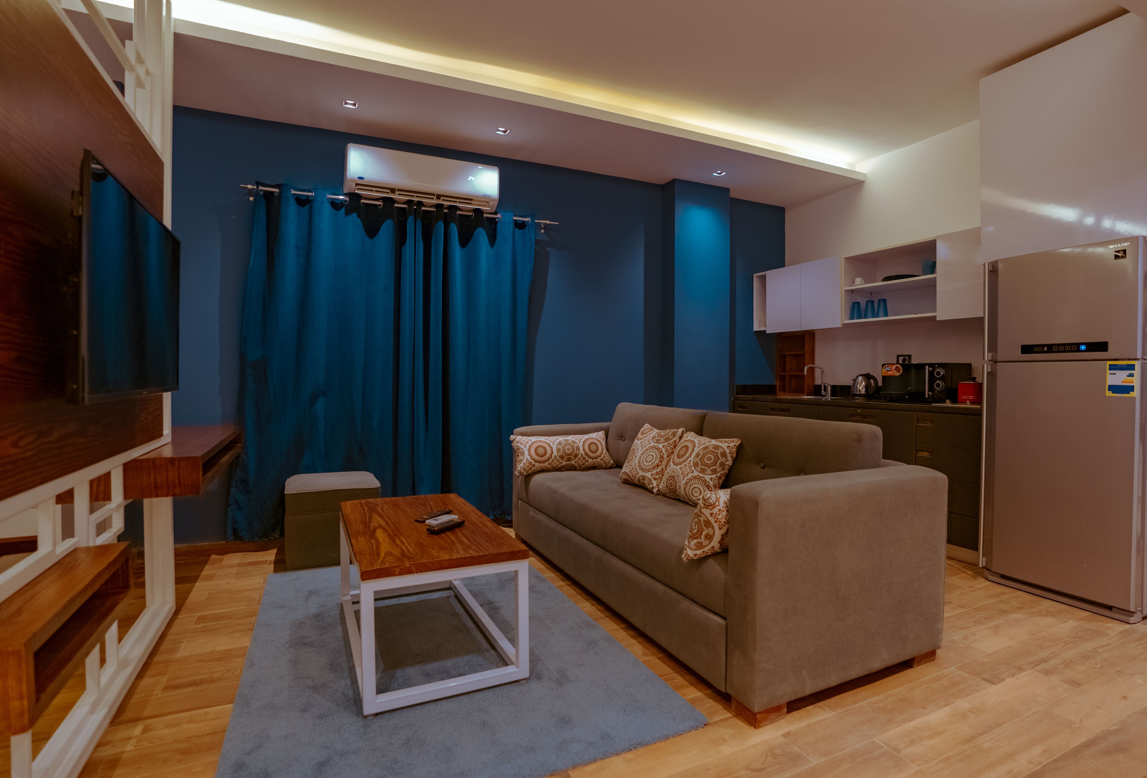 Travelholic Inn