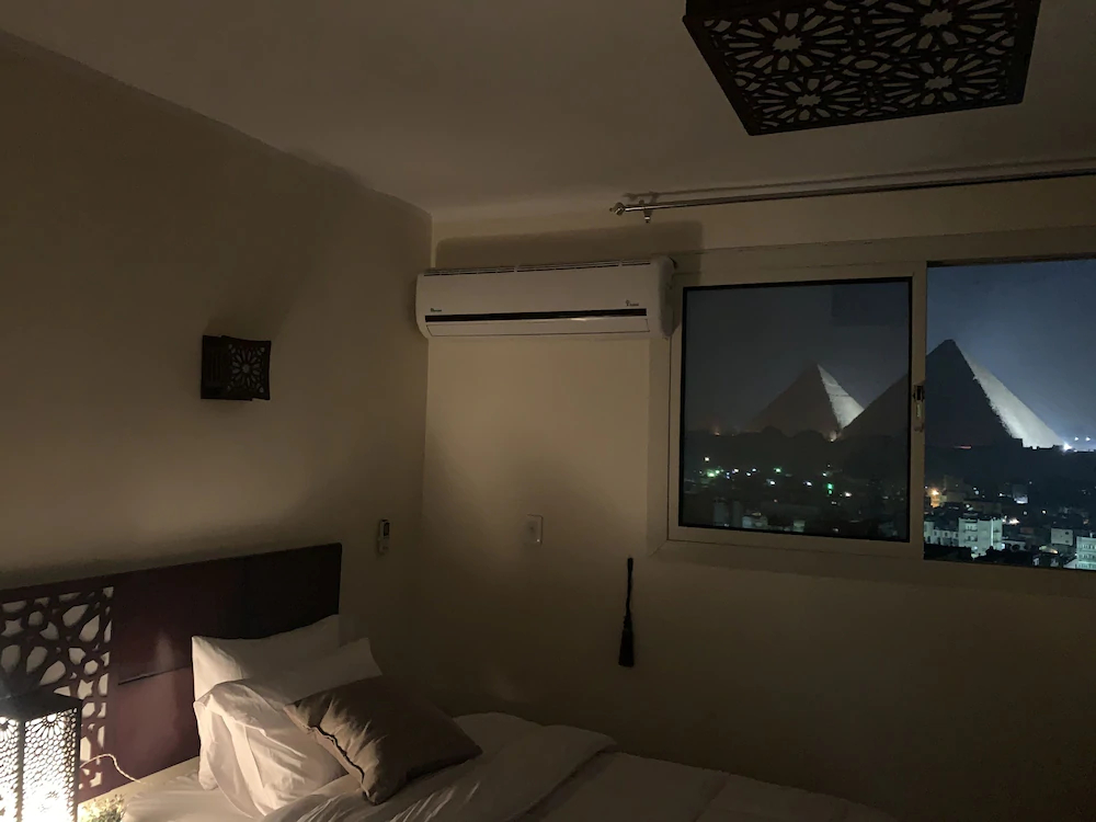Oscar Pyramids View