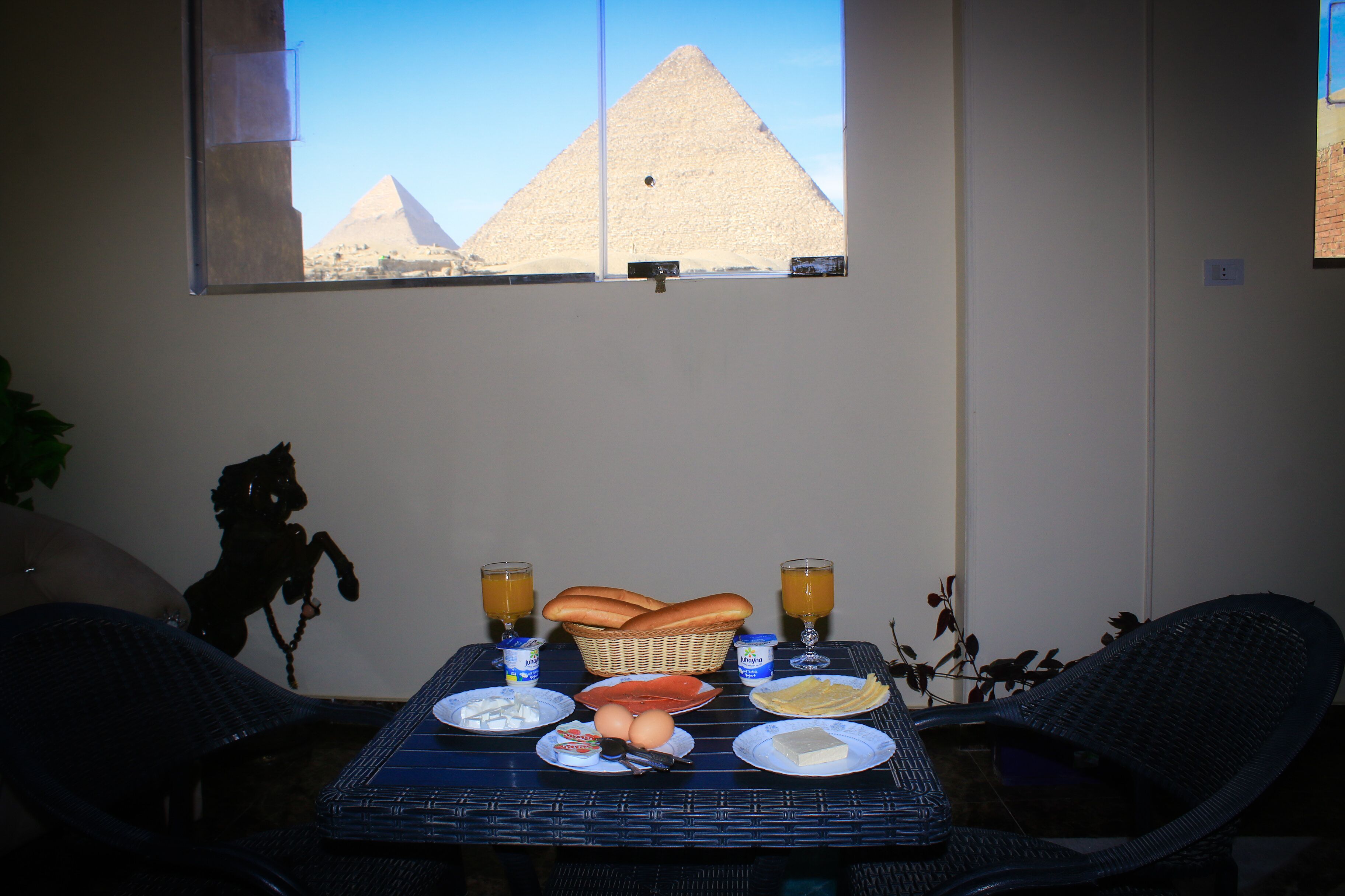 Energy Of Pyramid Hotel