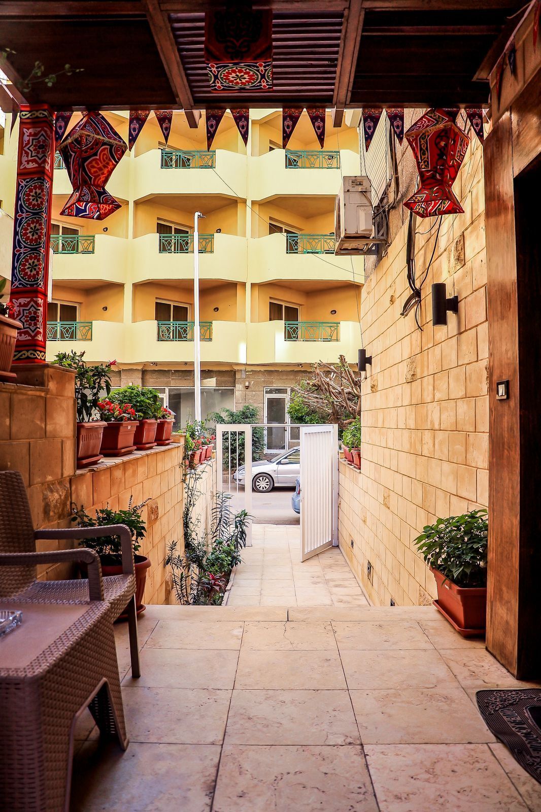 Grand Pyramids Motel
