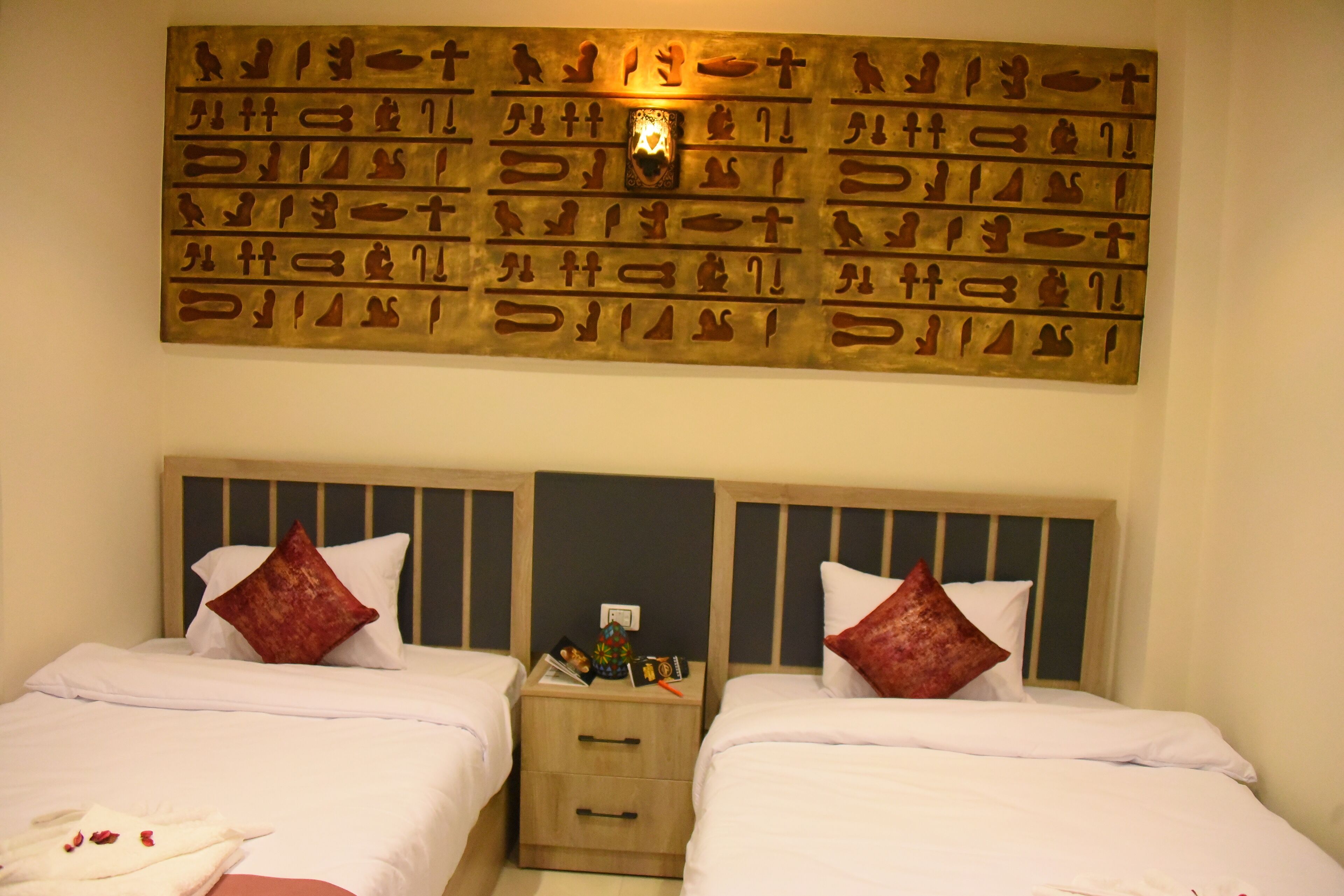 Locanda Pyramids Hotel