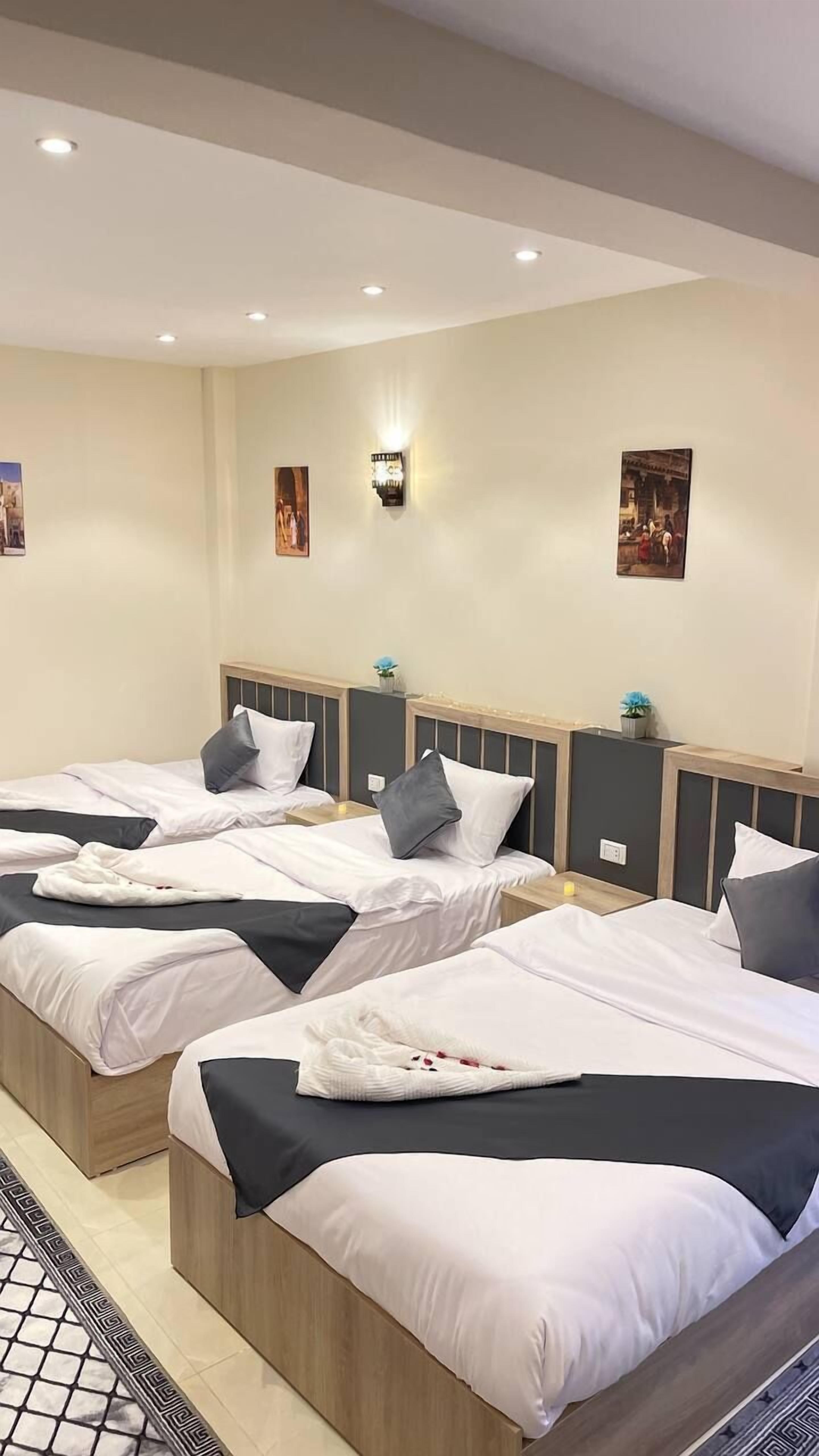 Locanda Pyramids Hotel
