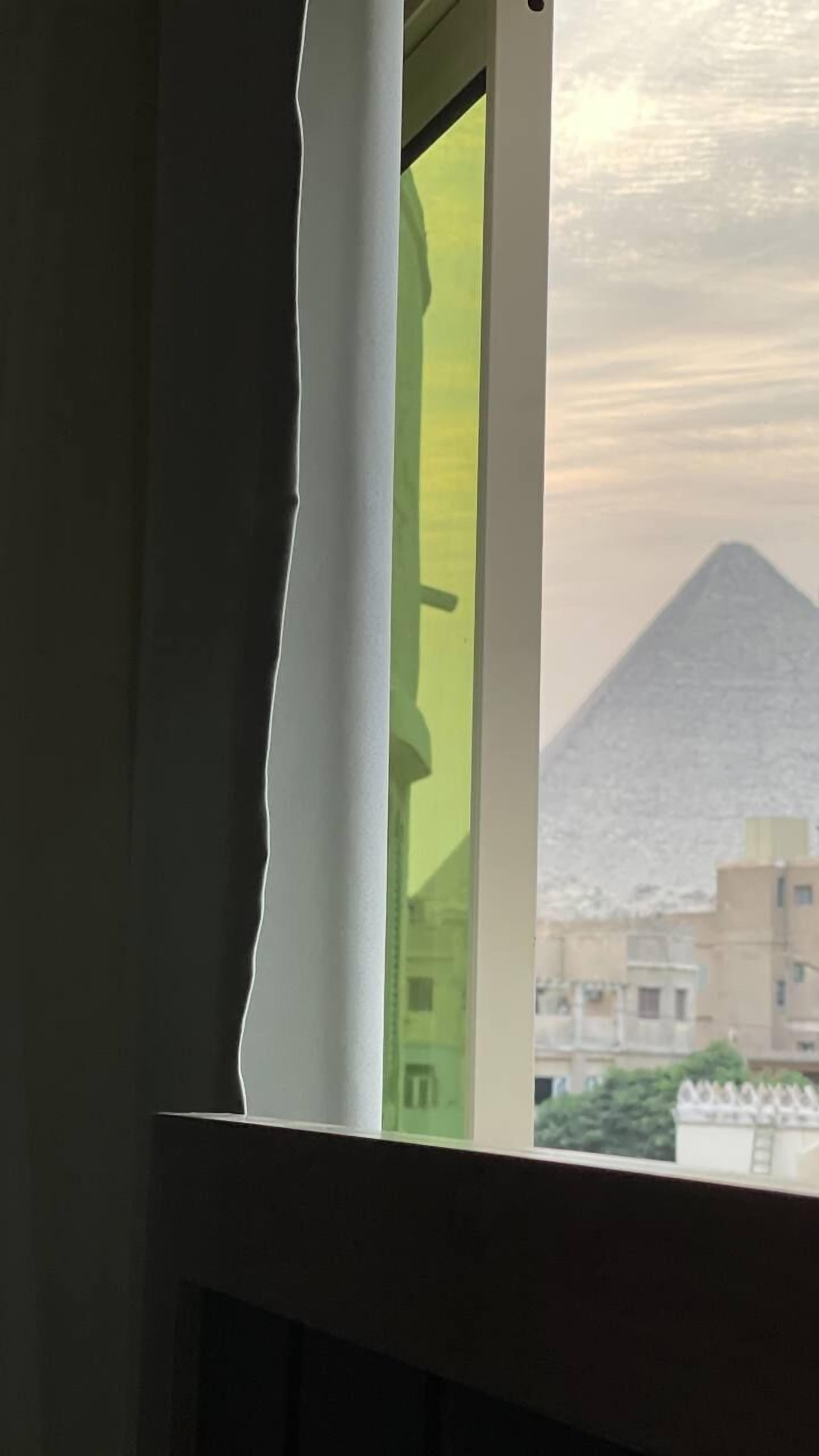 Locanda Pyramids Hotel