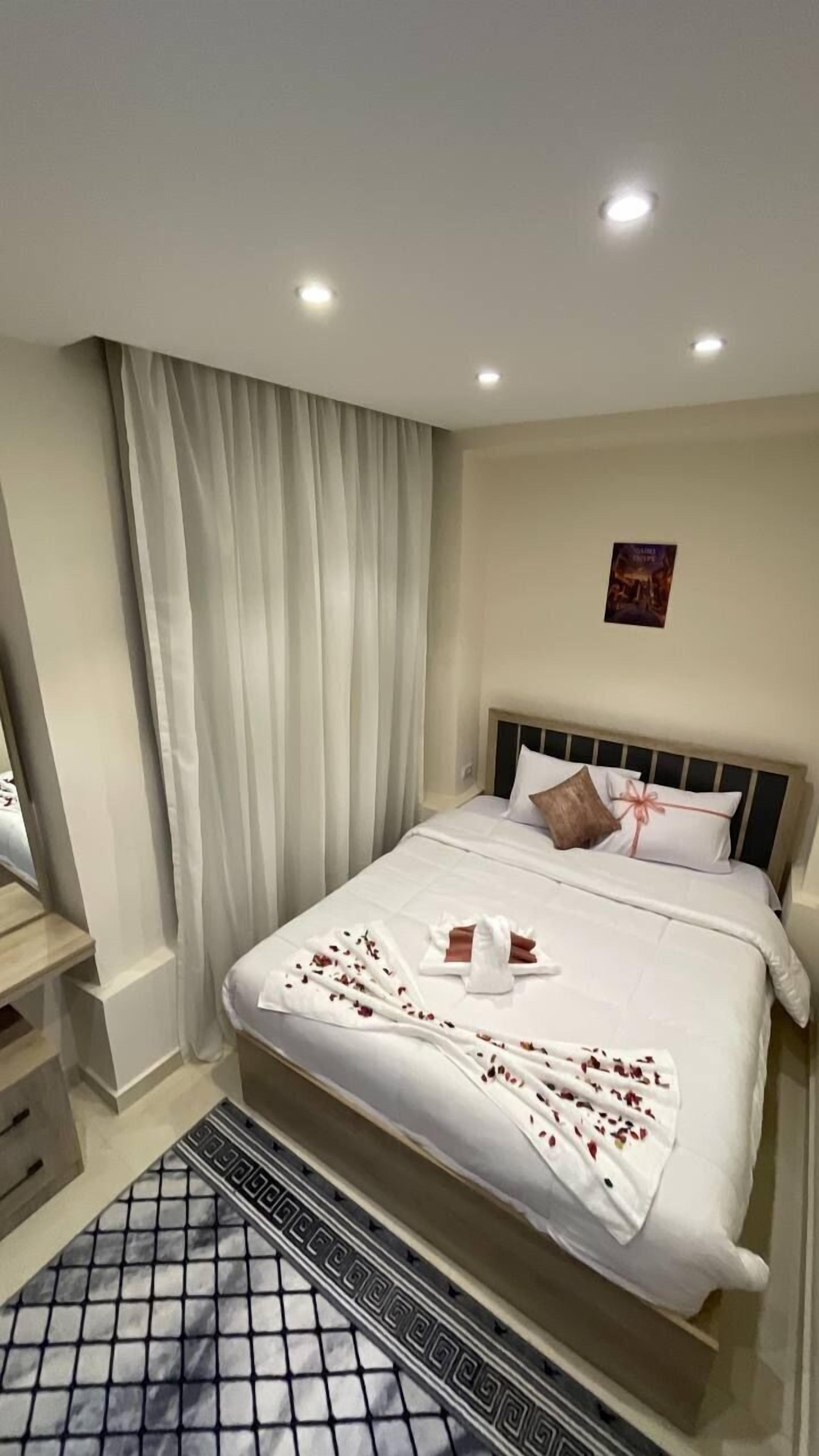 Locanda Pyramids Hotel