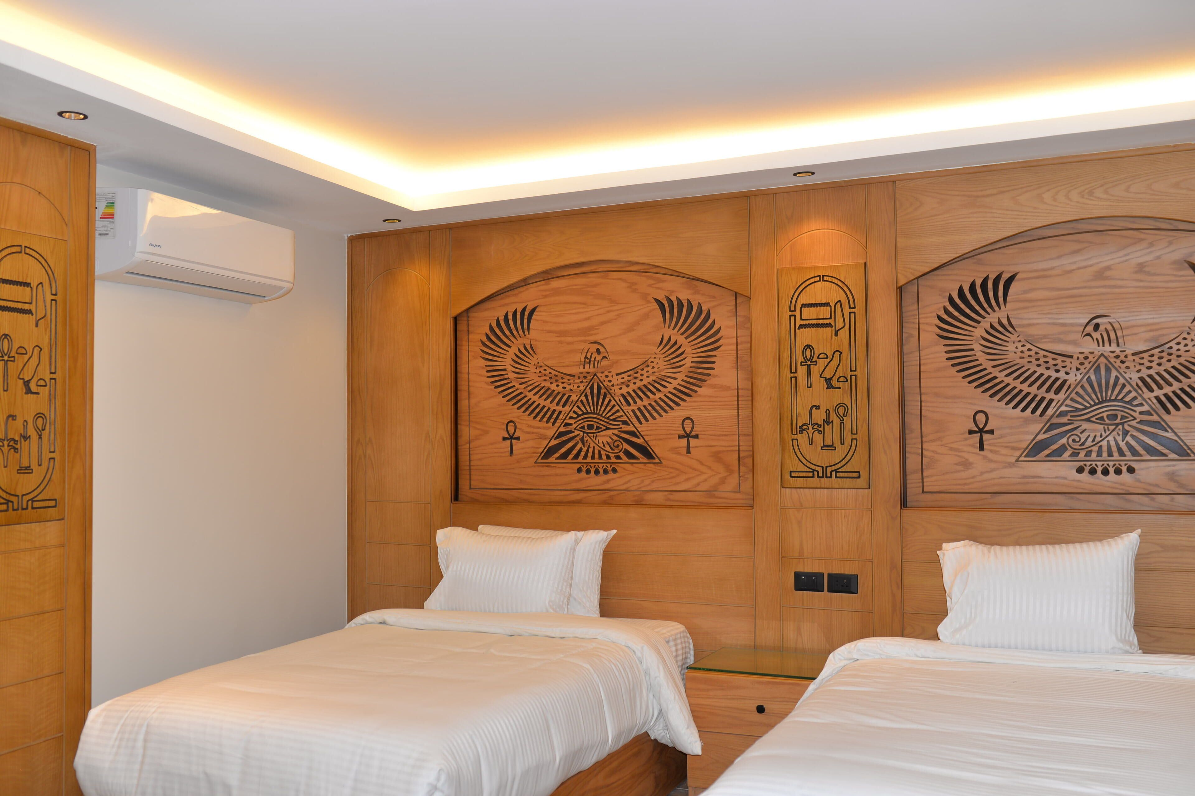 Neom Pyramids Valley Boutique Hotel