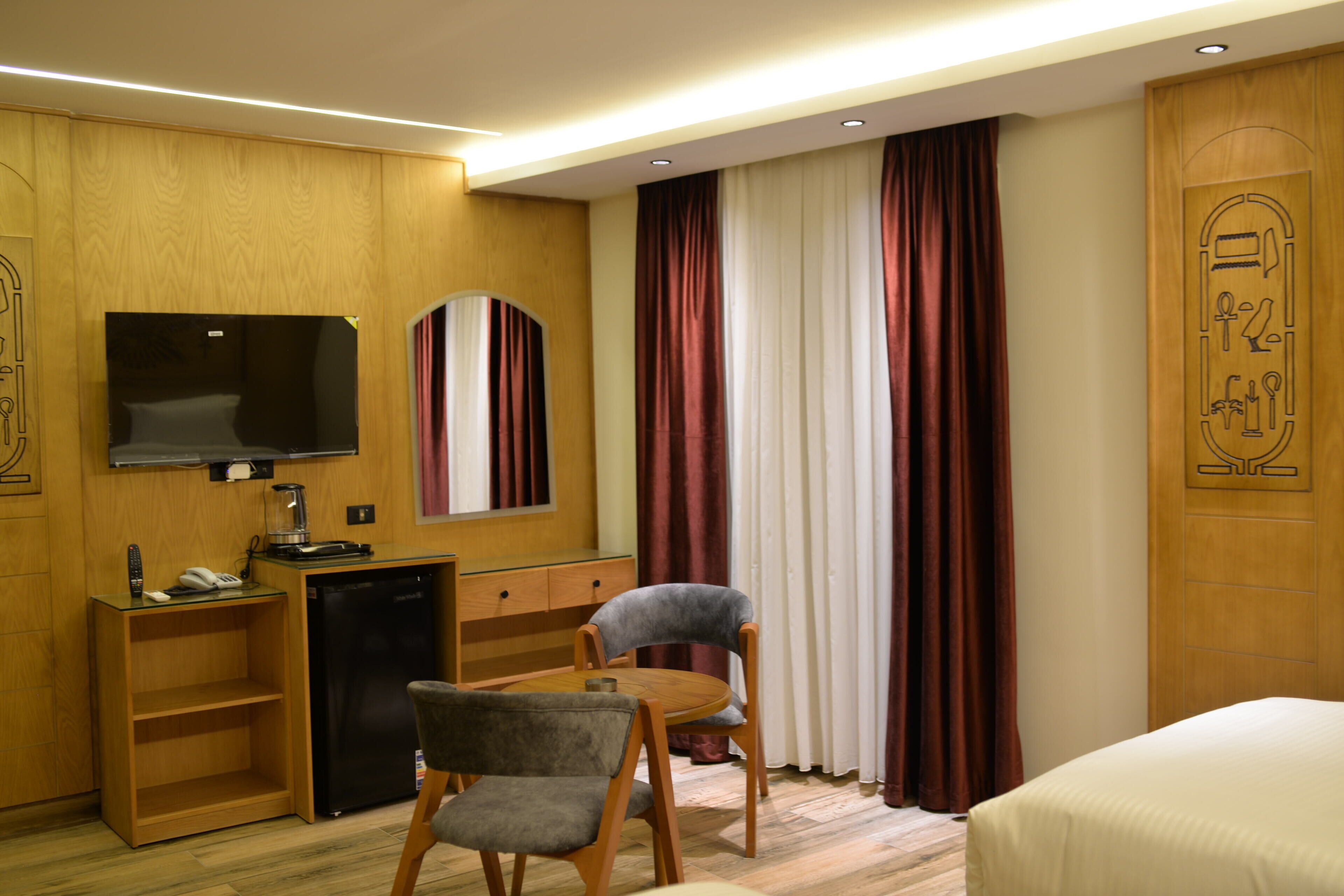 Neom Pyramids Valley Boutique Hotel