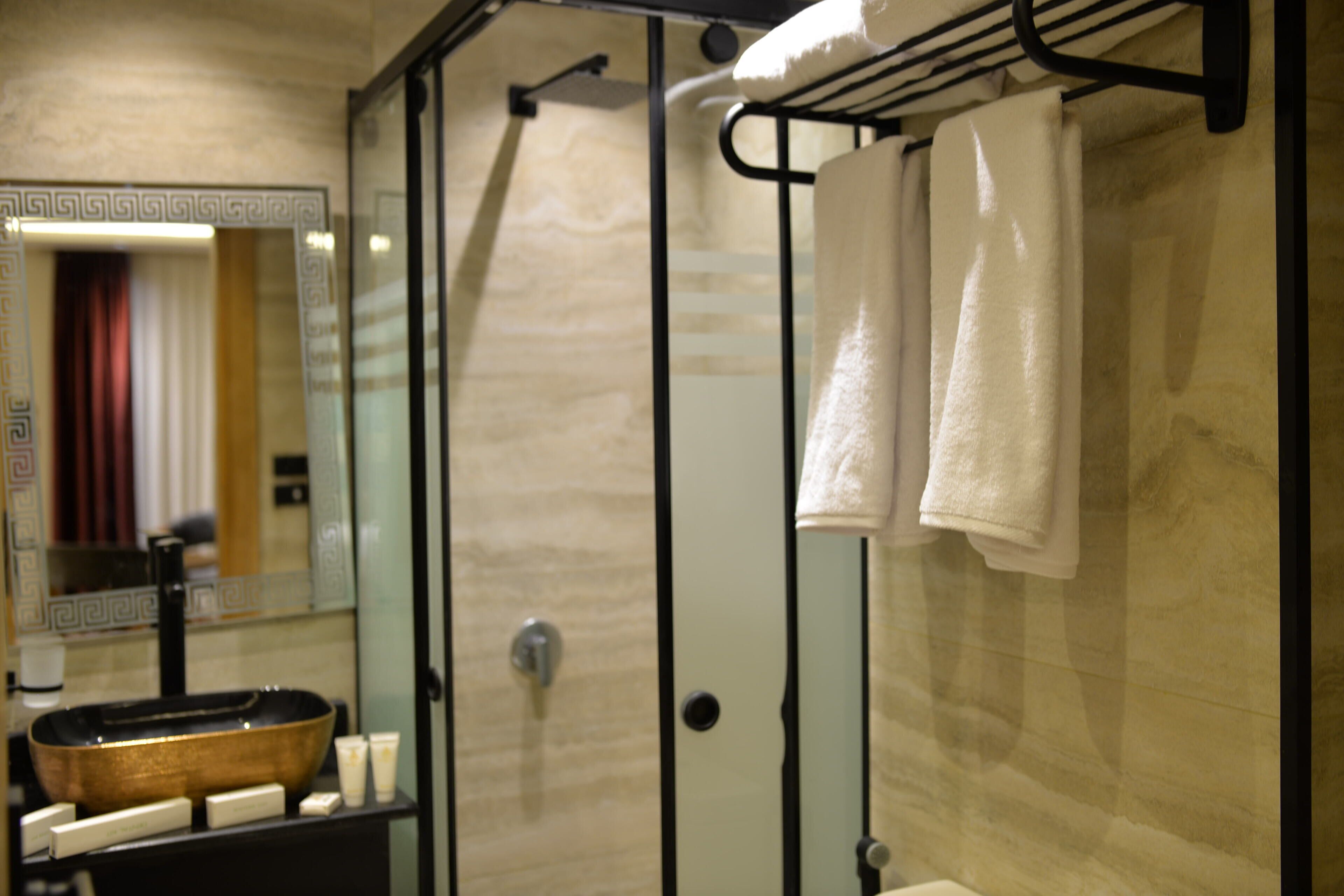 Neom Pyramids Valley Boutique Hotel