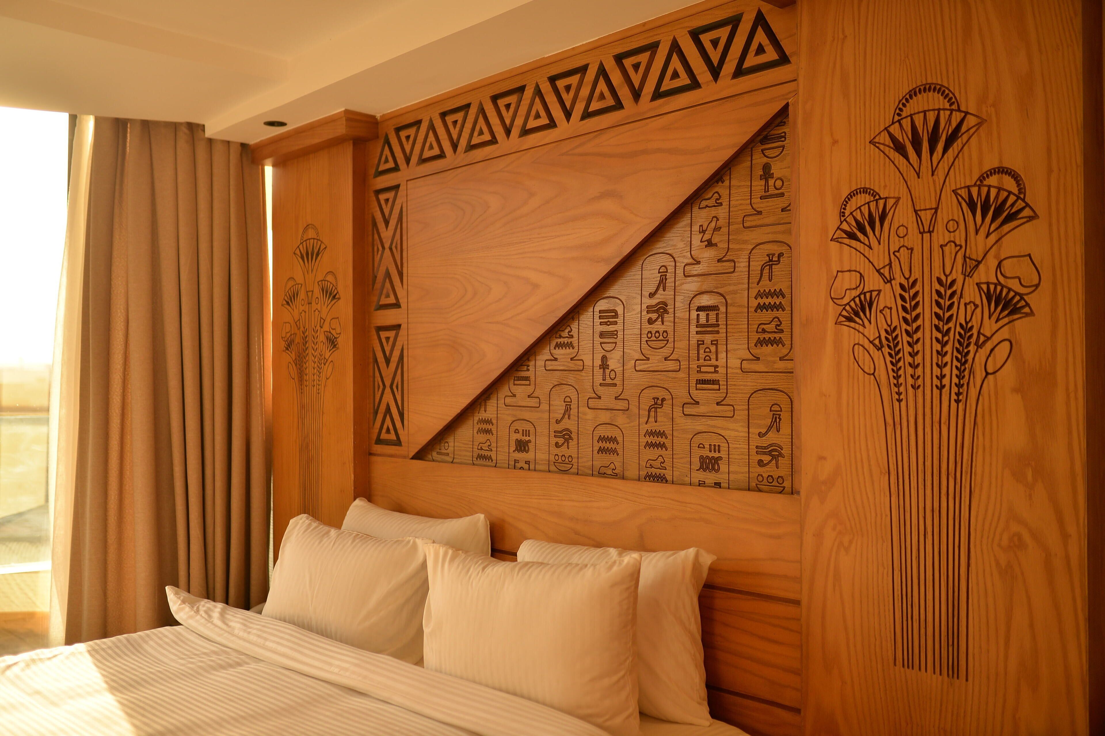 Neom Pyramids Valley Boutique Hotel