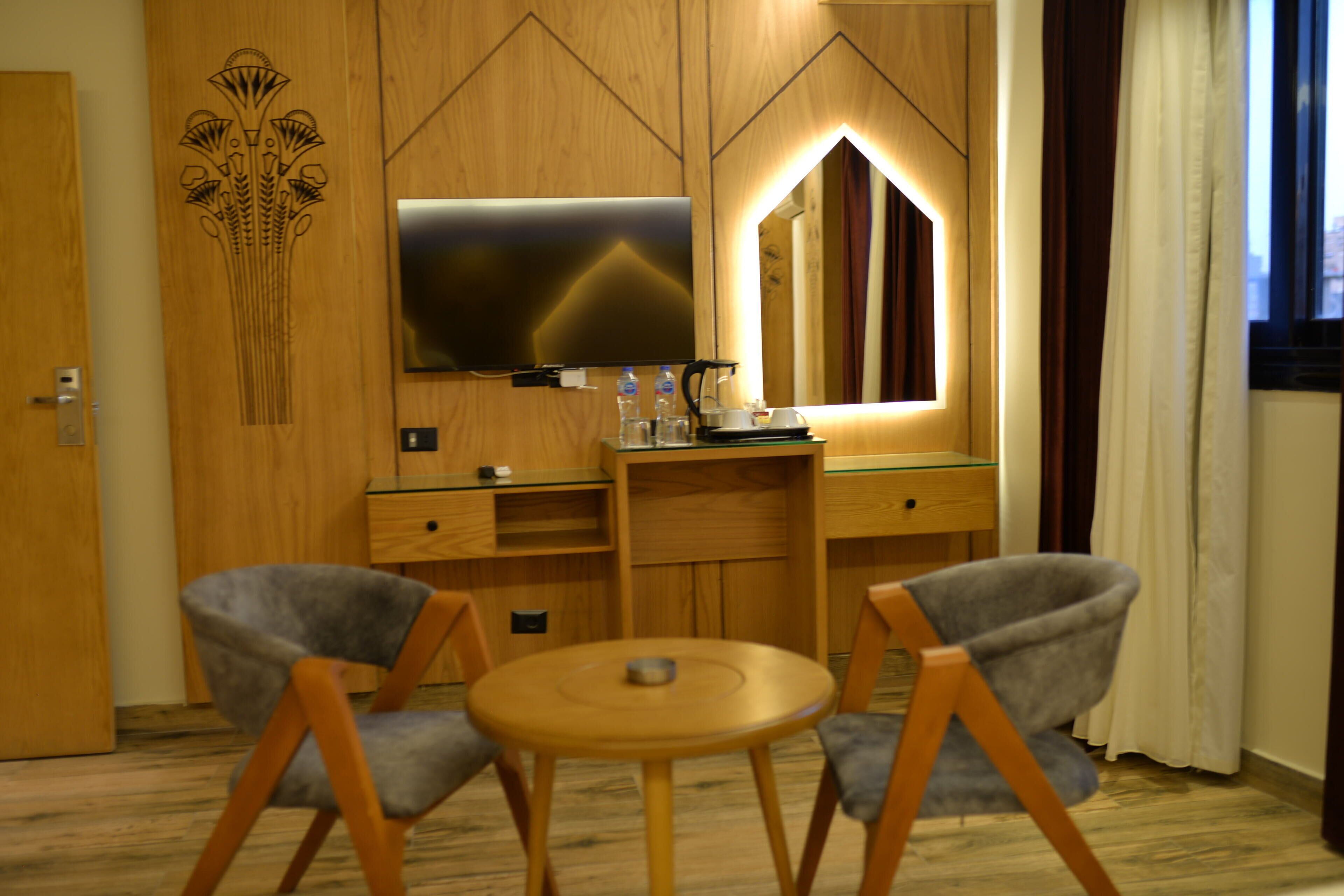 Neom Pyramids Valley Boutique Hotel